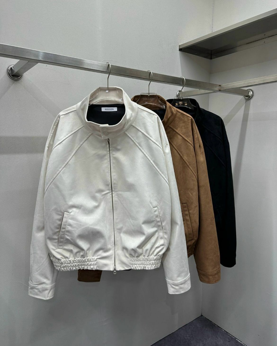 淨色企領拉鍊合成皮褸 Million-011JK