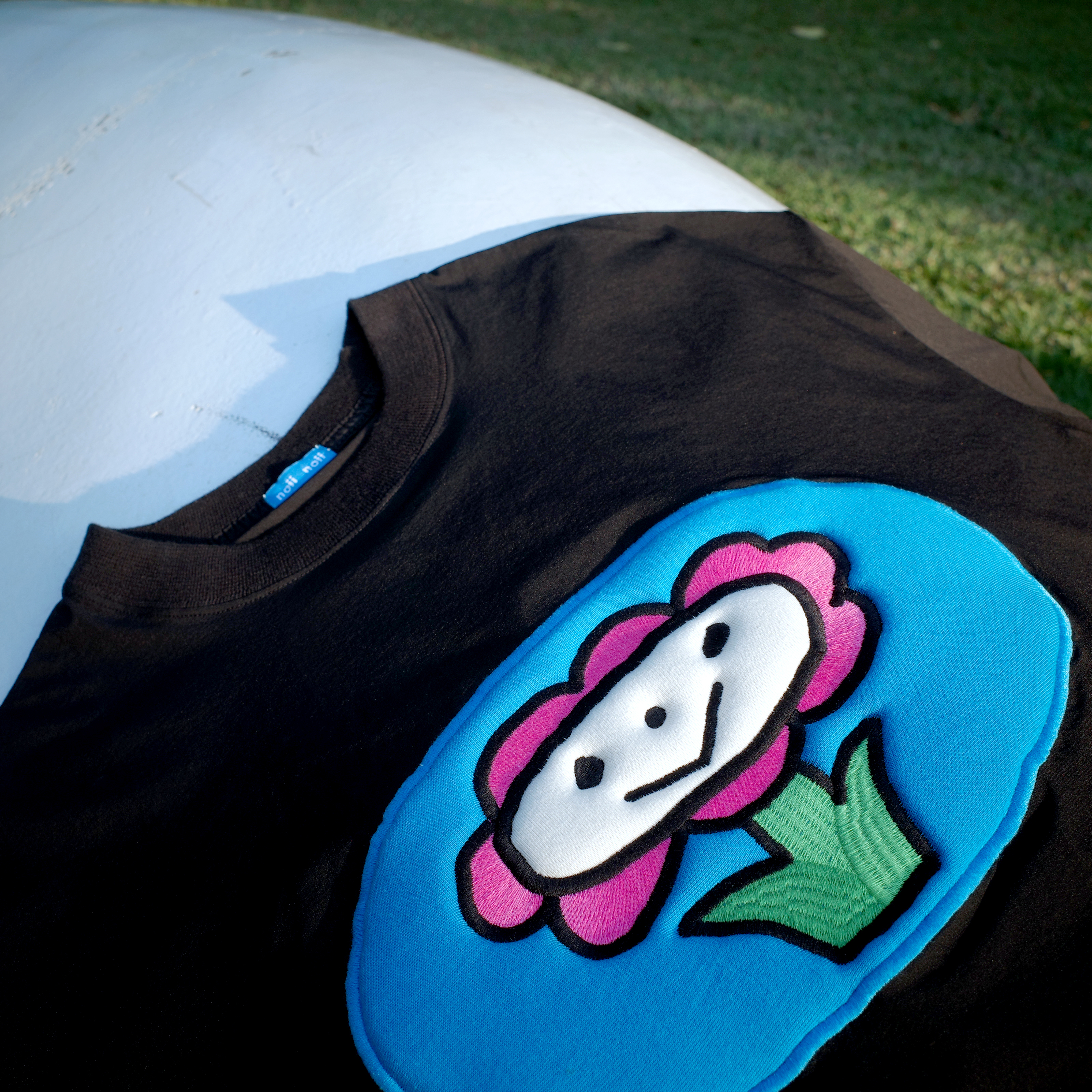 澎澎小花咪子tee