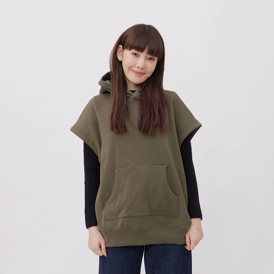 Amy暖窩短毛連帽背心T/森林綠