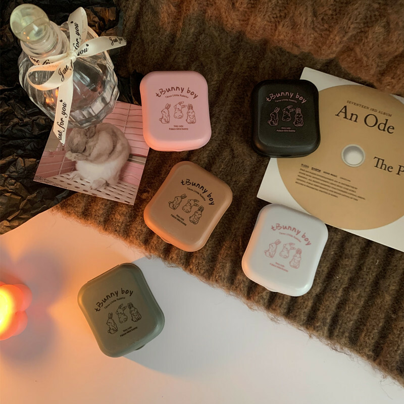 《3445》可愛三隻兔兔隱形眼鏡盒