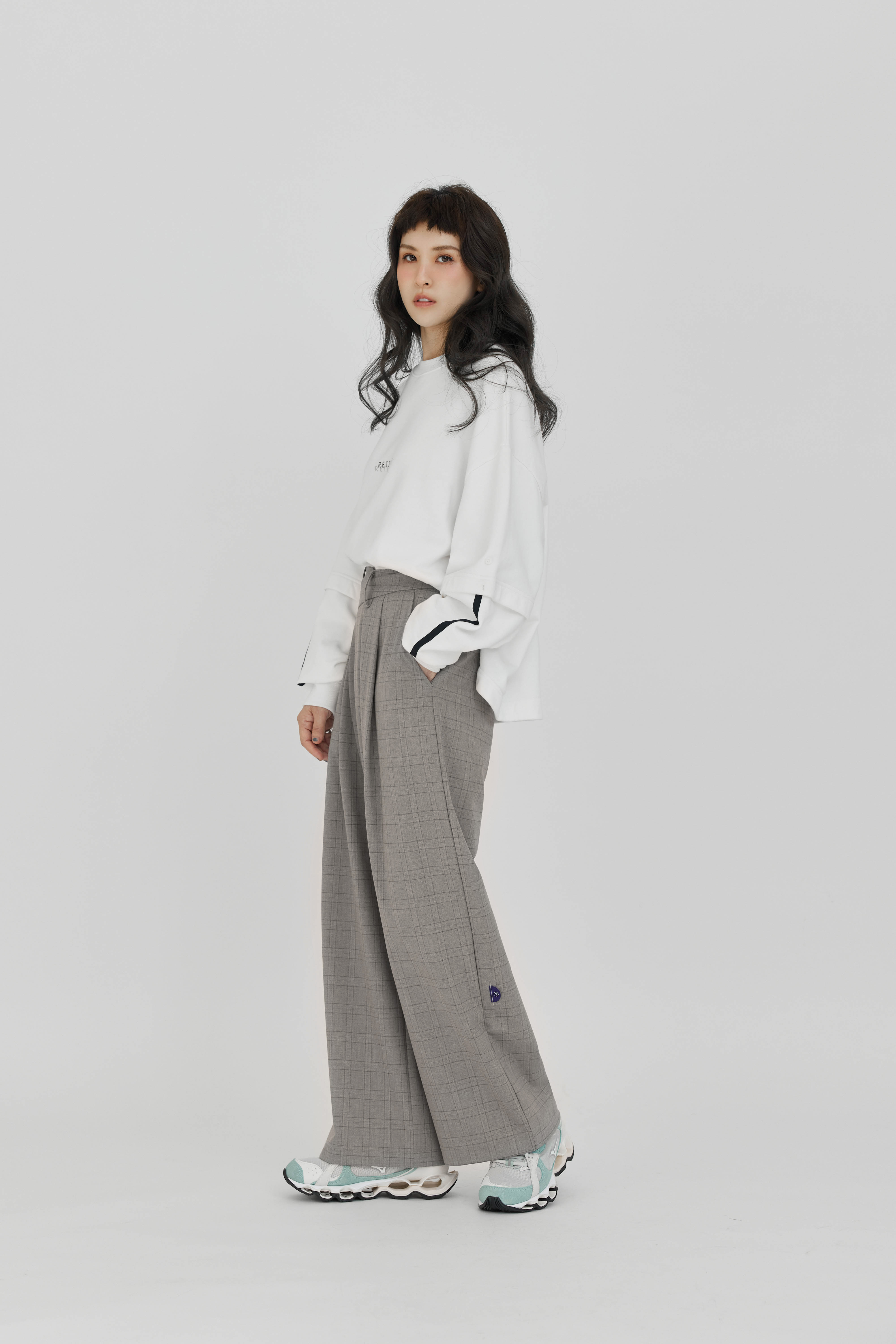 Cross-Over Waist Trousers | Plaid Light Gray