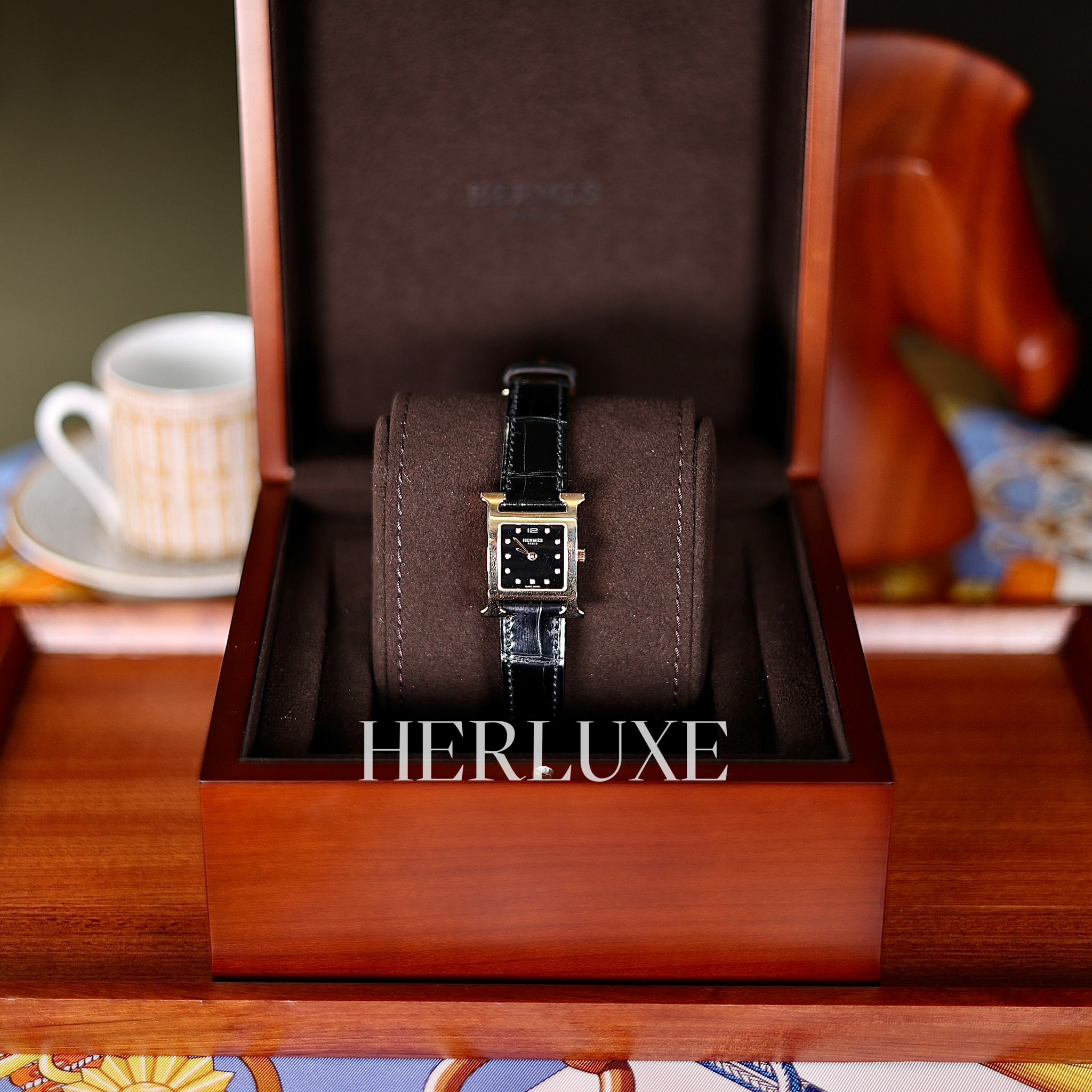 Heure H pm 89 noir CD alligator mat