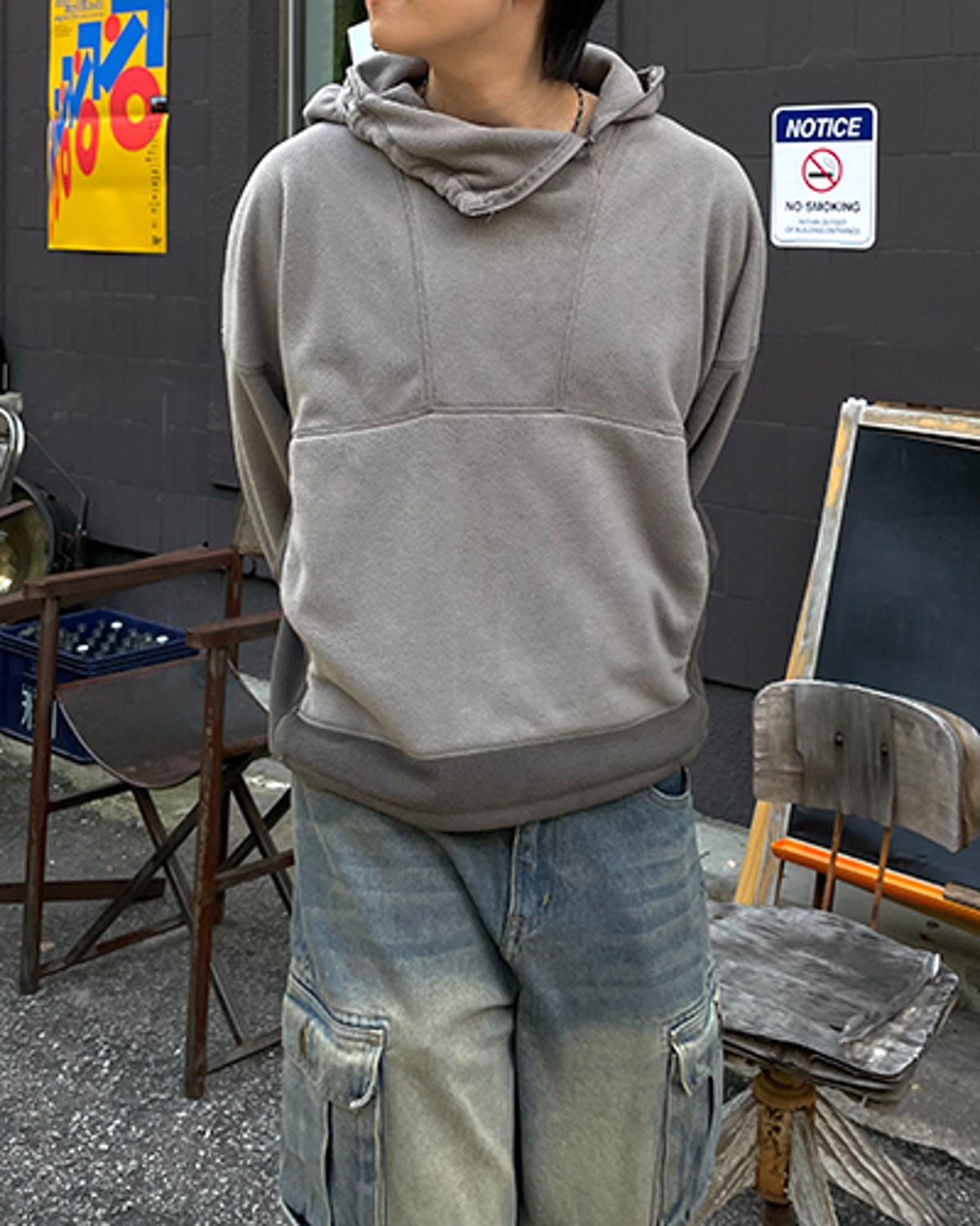 巴拉克拉瓦絨布連帽T恤