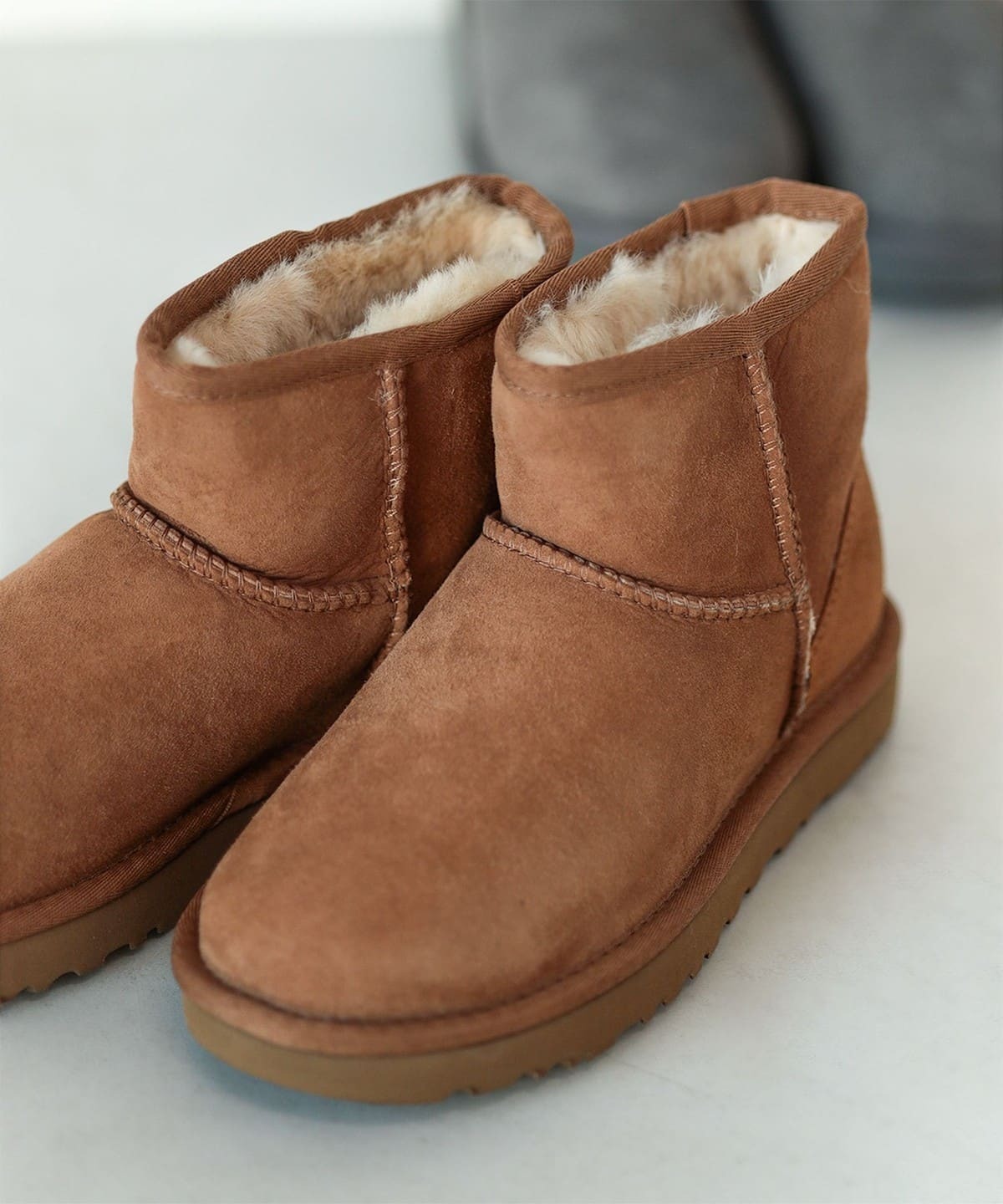 預購┃UGG W CLASSIC MINI II 羊毛麂皮雪靴1016222