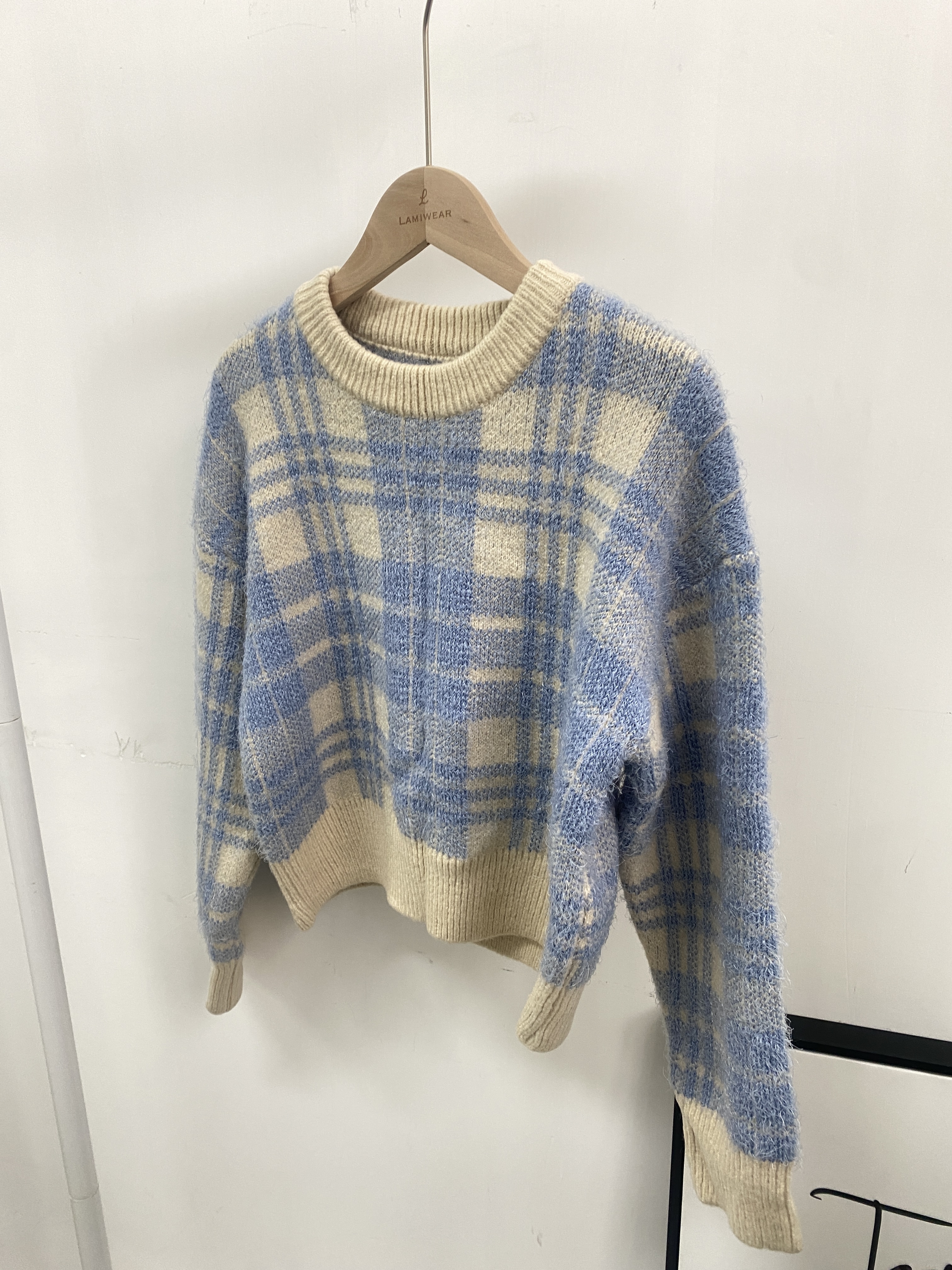 現貨 軟綿線格仔織紋冷衫