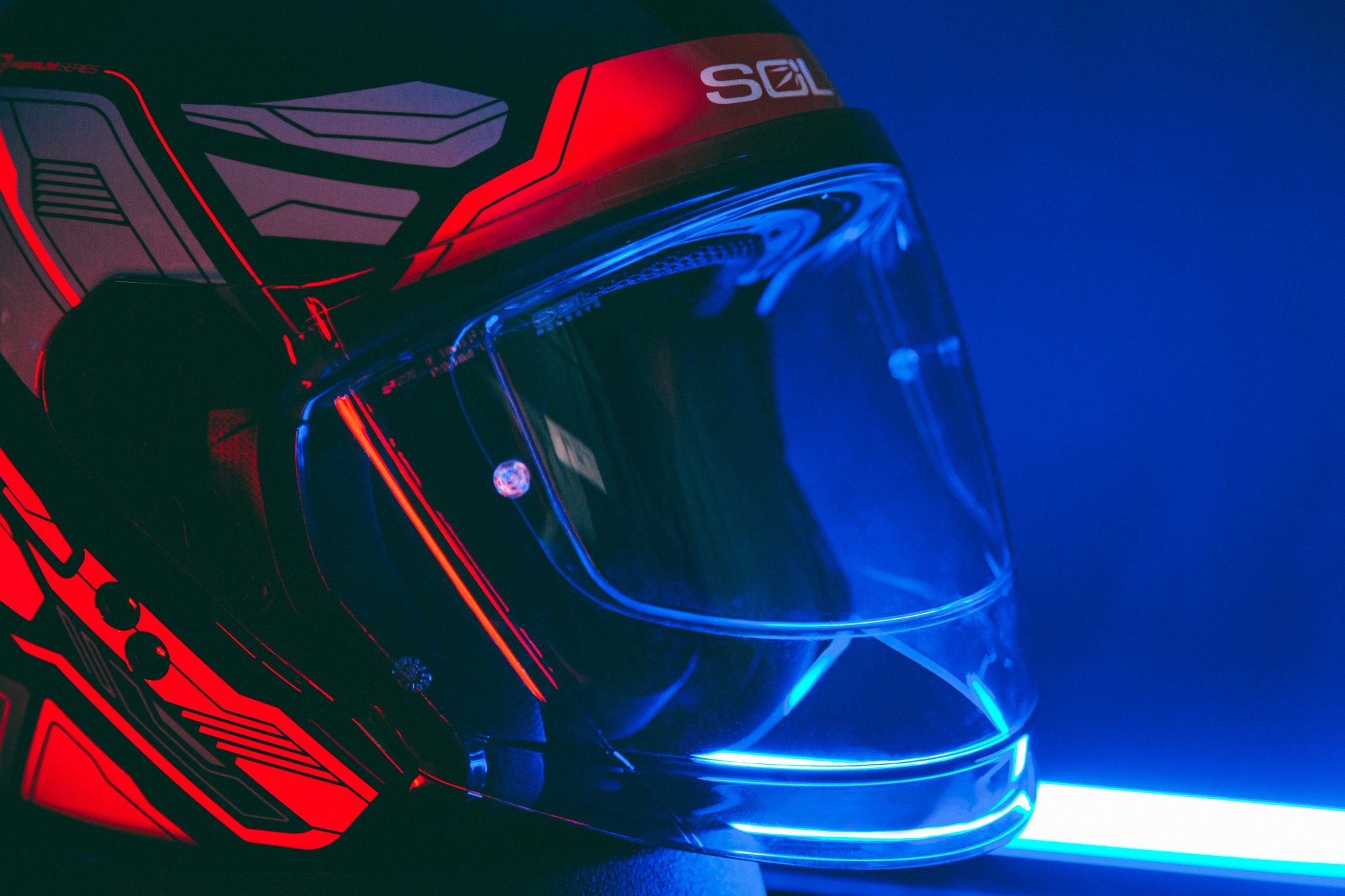 SOL SO-11P 彩繪 超導體 黑藍紅 3/4罩