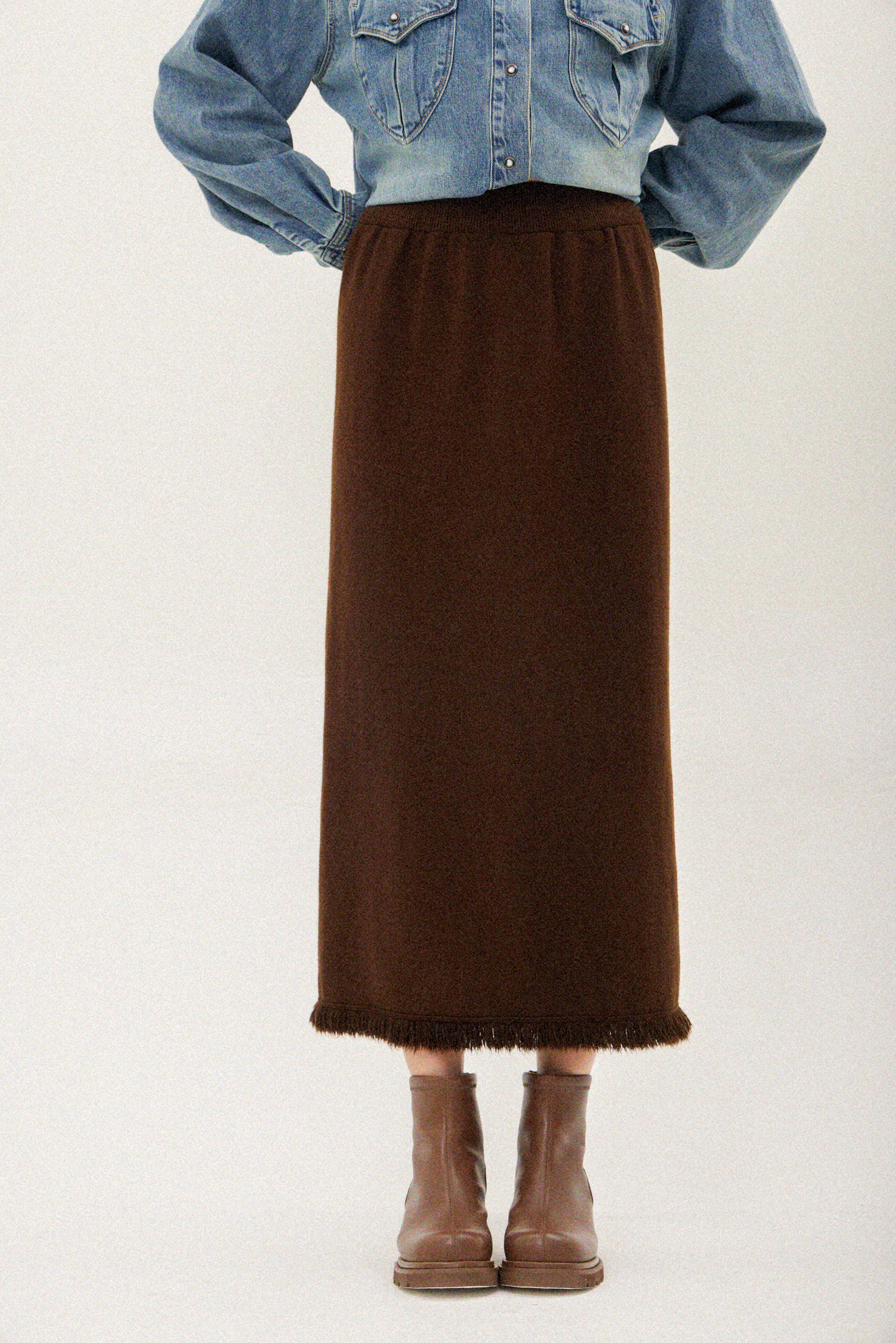 蘇蘇腳針織半截裙（現貨款式）