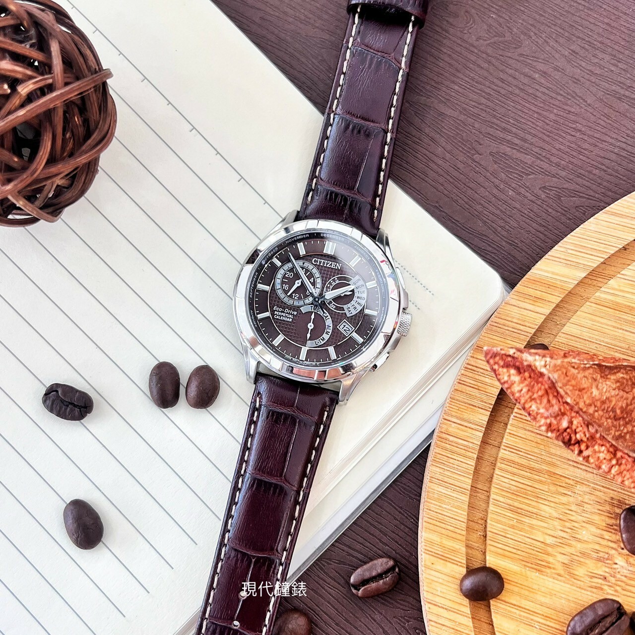 【CITIZEN 星辰】Eco-Drive光動能萬年曆商務腕錶 BL8160-07X 42mm 現代鐘錶