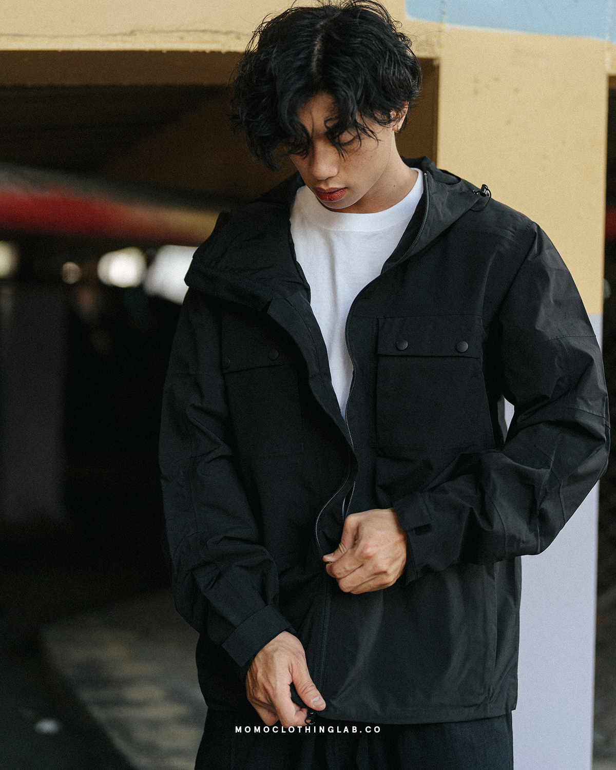 QUEST 機能防潑水衝鋒外套 3色