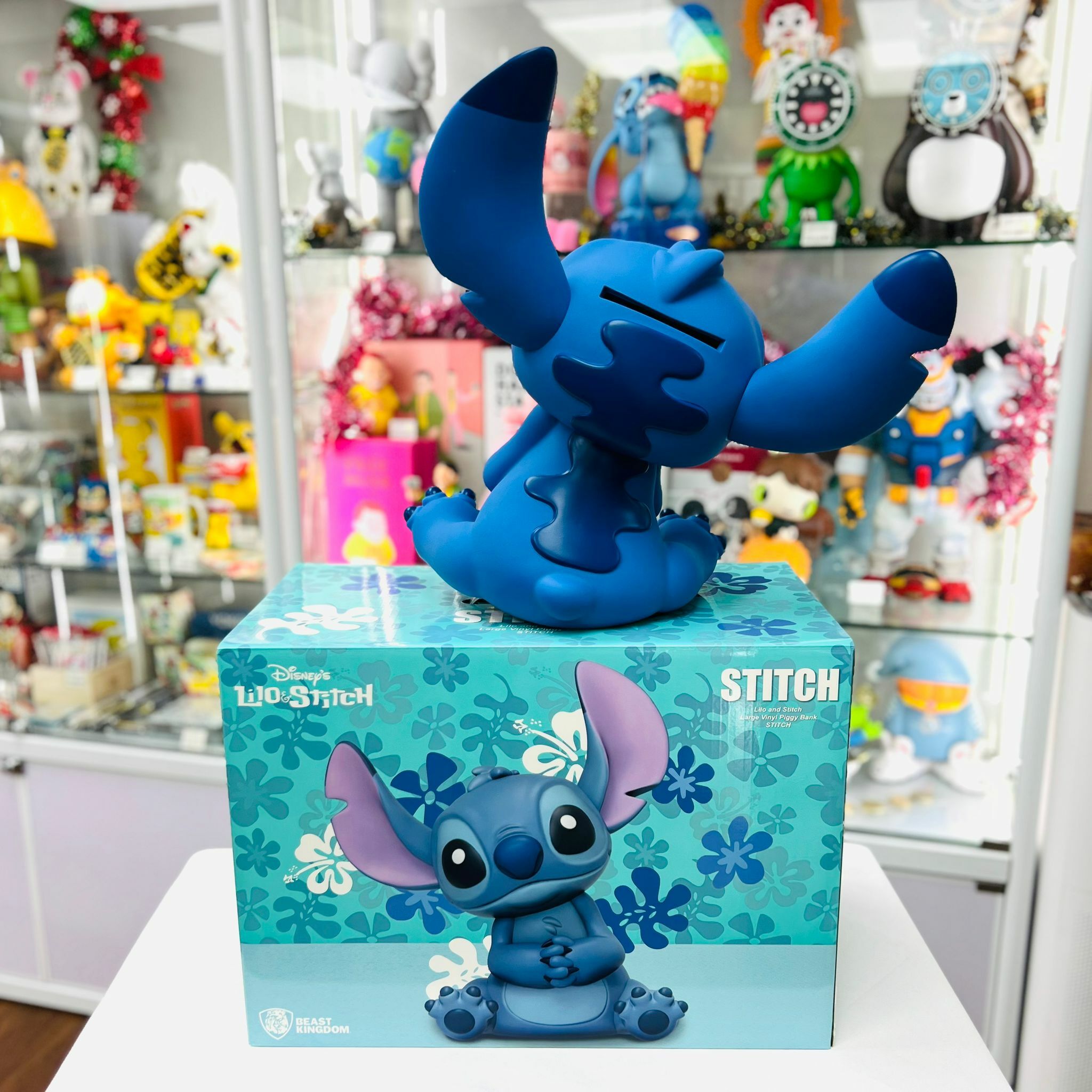Lilo & Stitch Large Vinyl Piggy Bank By Beast Kingdom