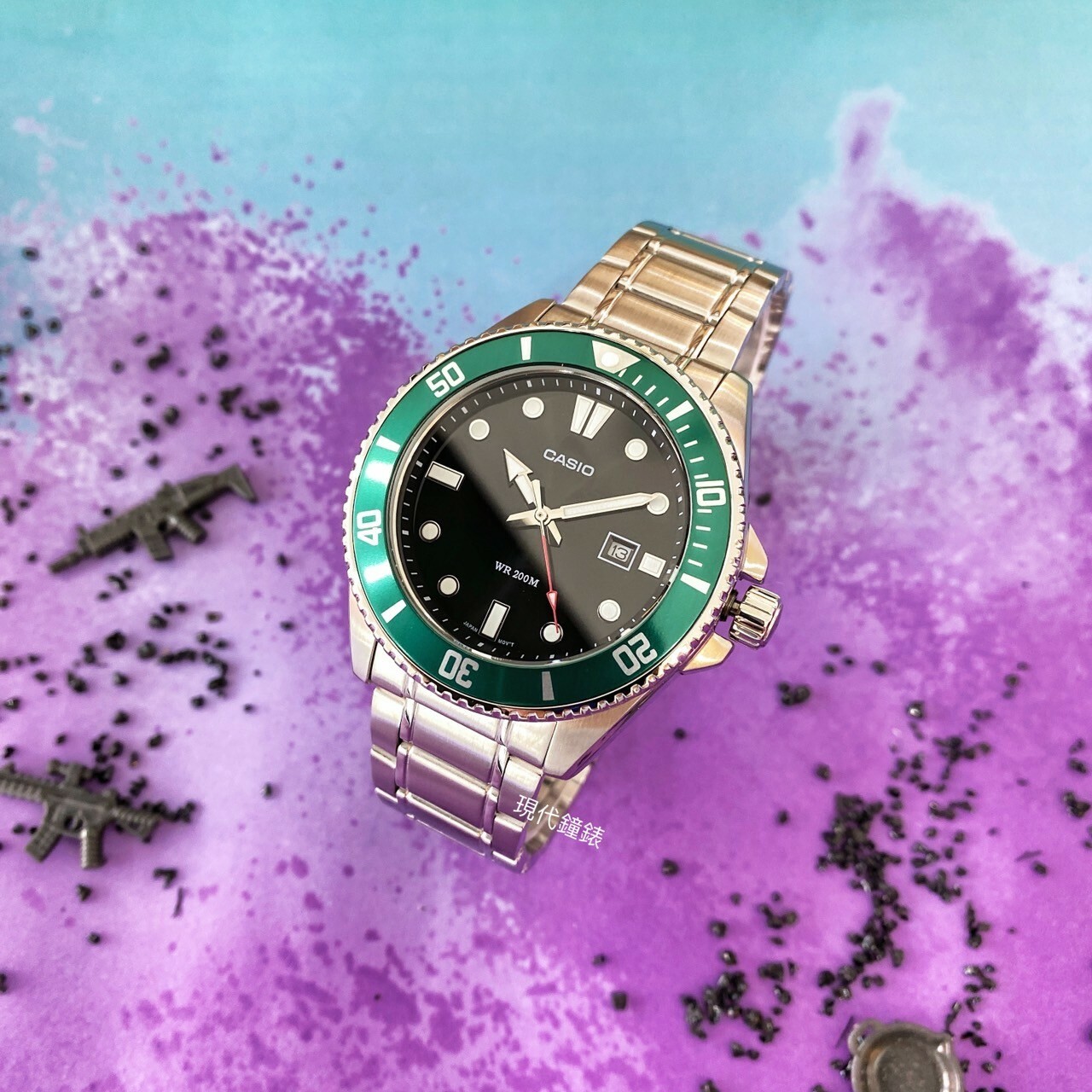 【CASIO 卡西歐】新槍魚系列黑水鬼-黑綠款 MDV-107D-3A 44.2mm 現代鐘錶