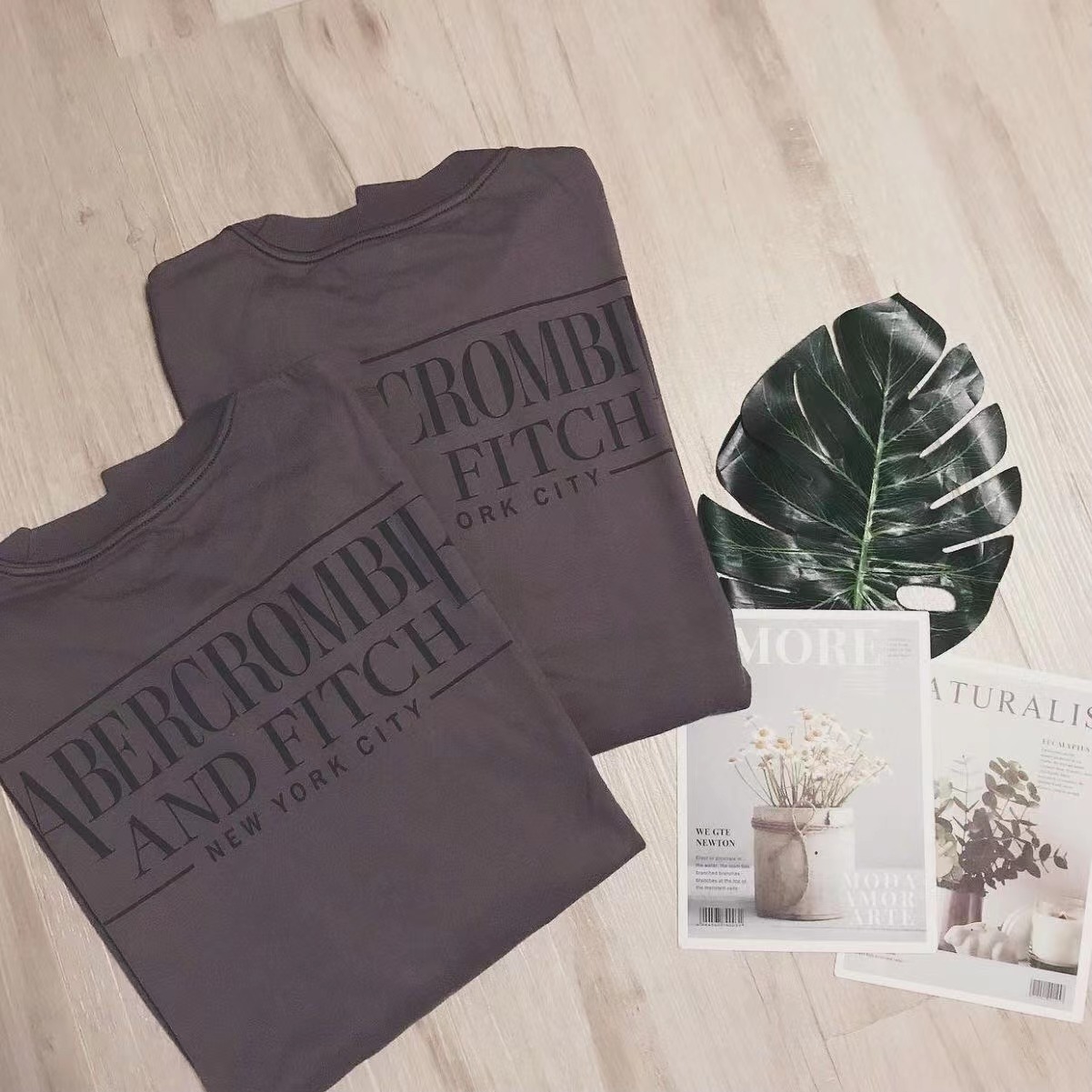 A & F BACK PRINT POCKET LS TEE