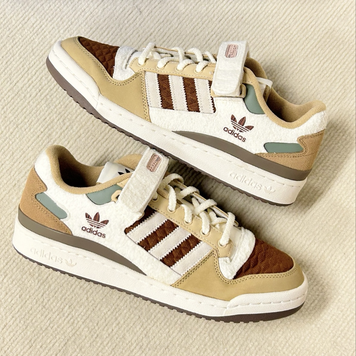 Adidas Original Forum Low 米白棕雪花松果魔鬼氈皮革復古IF3884