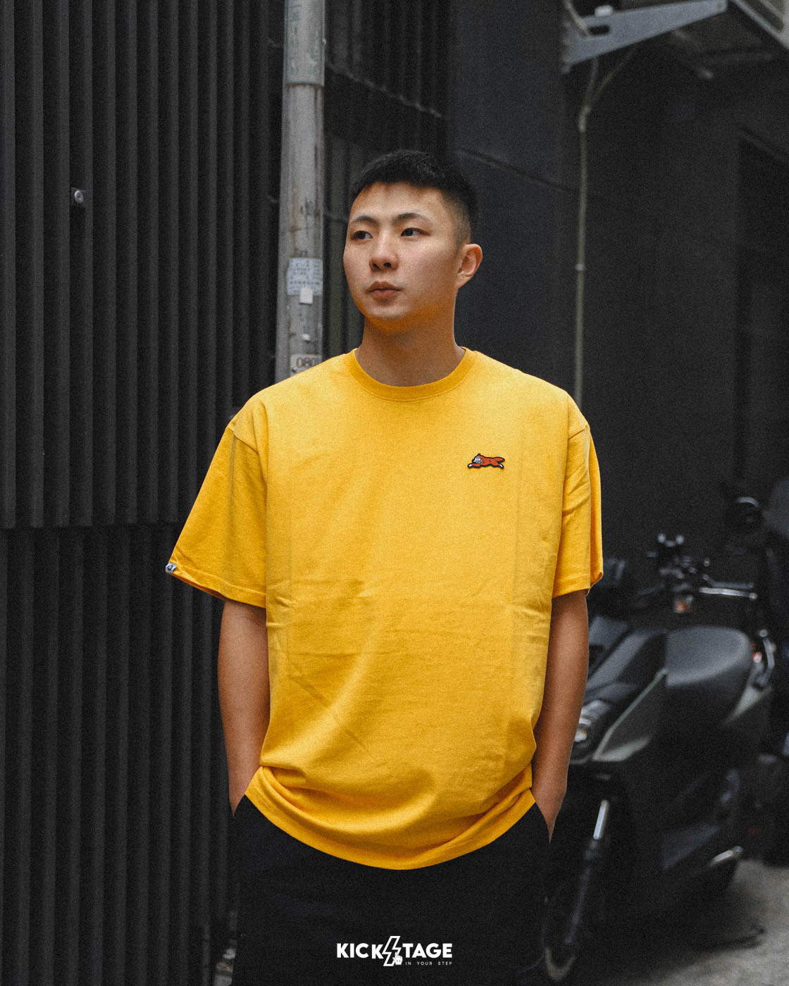 **特價商品售出不退換**BBC ICE CREAM BASIC SS KNIT TEE 黑色 灰色 黃色 立體 小飛狗 短T【431-8311】