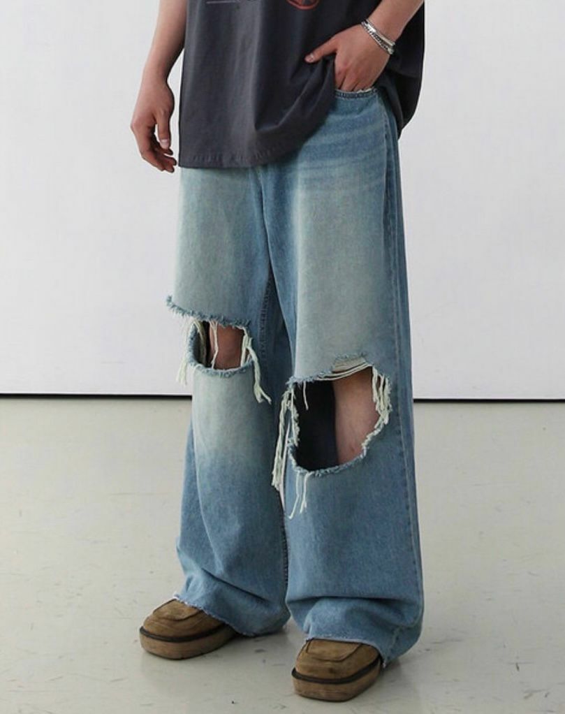 洗水破洞鬆身牛仔褲 J689