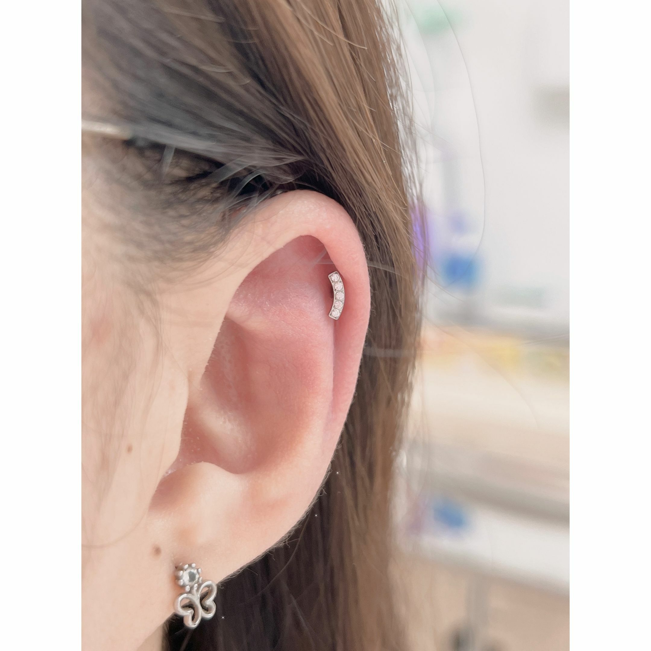 幼版閃石小弧形平頭耳門/耳珠/耳骨釘 [G23 Titanium] [單支]