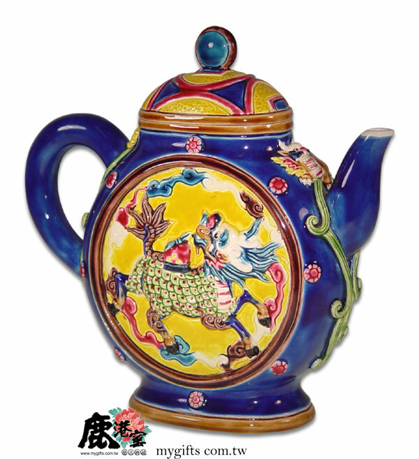 台灣國寶交趾陶｜居家開運商品 瑞寶麒麟茶壺