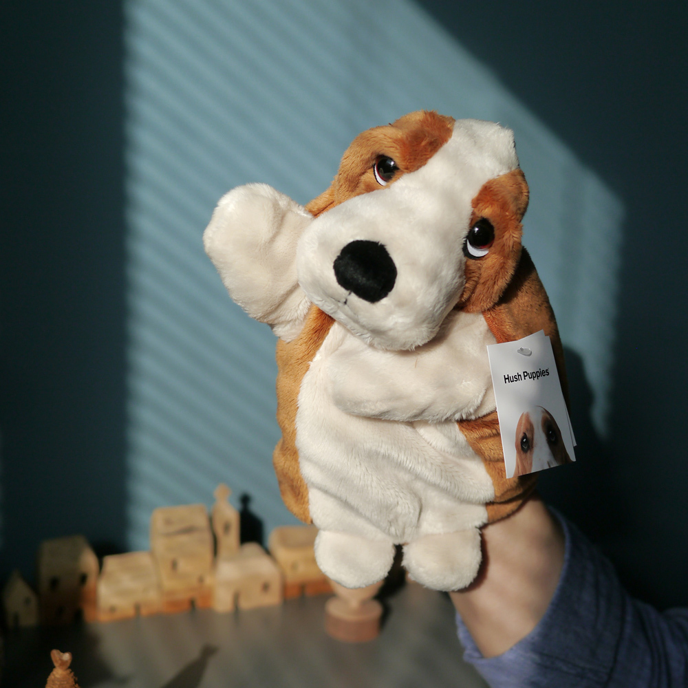 10" 手掌巴吉度玩偶