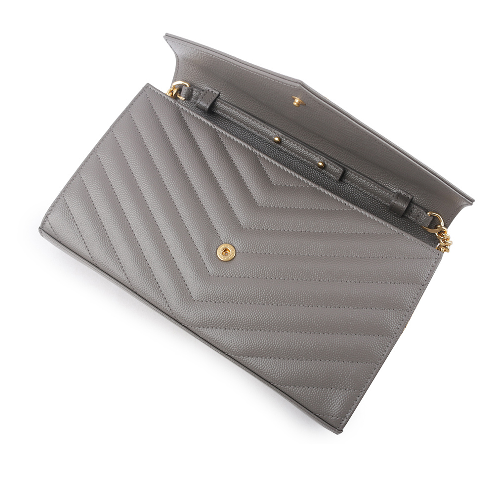 【YSL/Saint Laurent Paris】V紋荔枝皮金色LOGO WOC 斜背包(霧灰色) 377828 BOW0J 1202