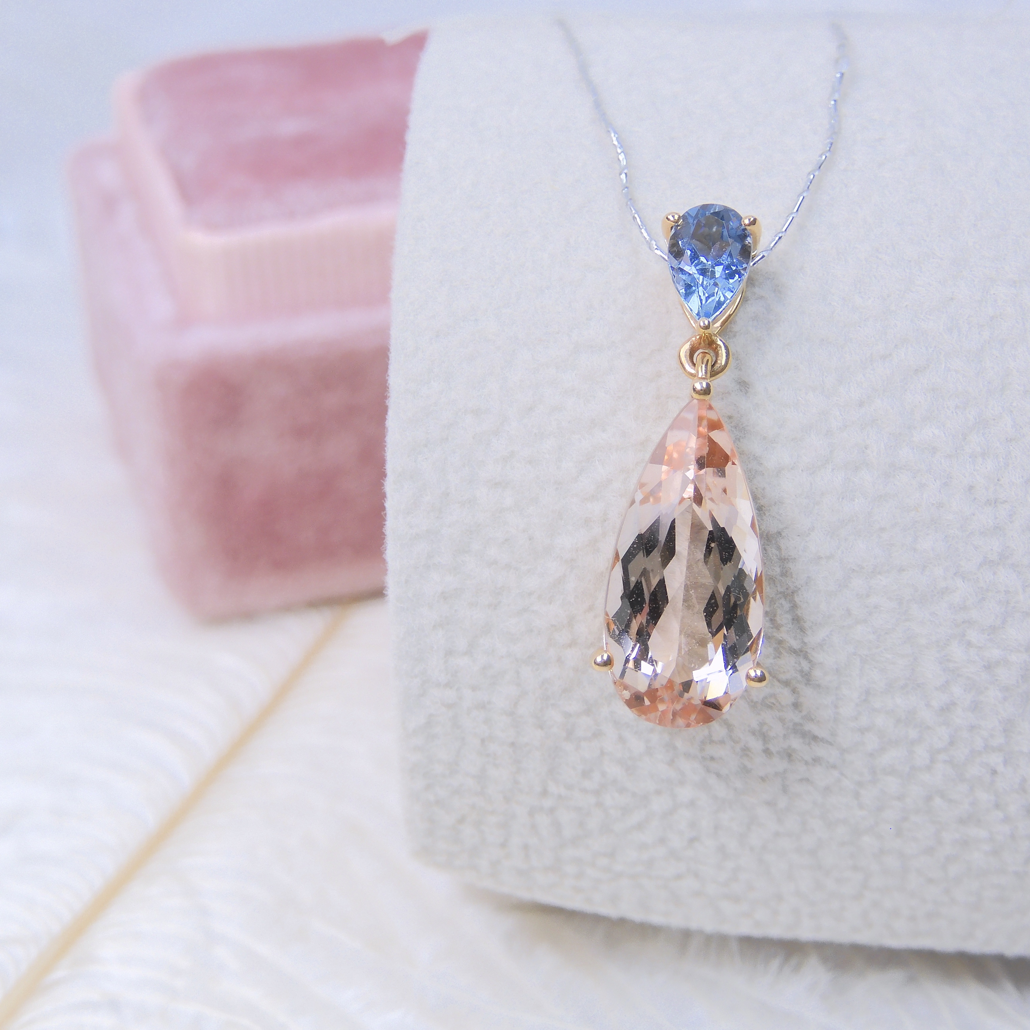 18K金 3.22ct 摩根石吊墜