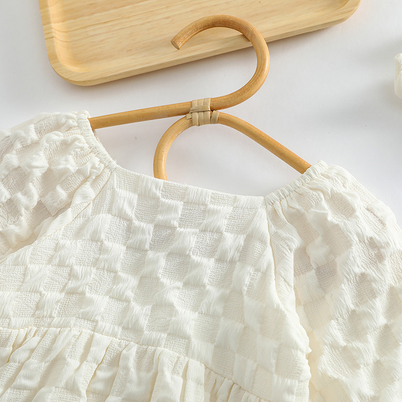 B97BE_A12_C: 米色質感方塊紋包屁連髮帶(pre-order)