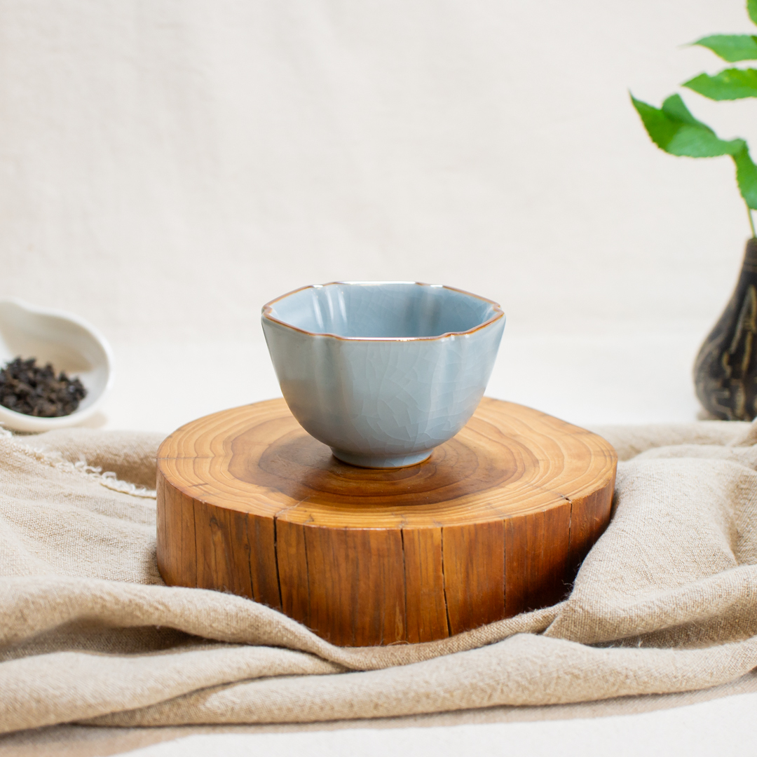 灰藍汝窯葵花杯