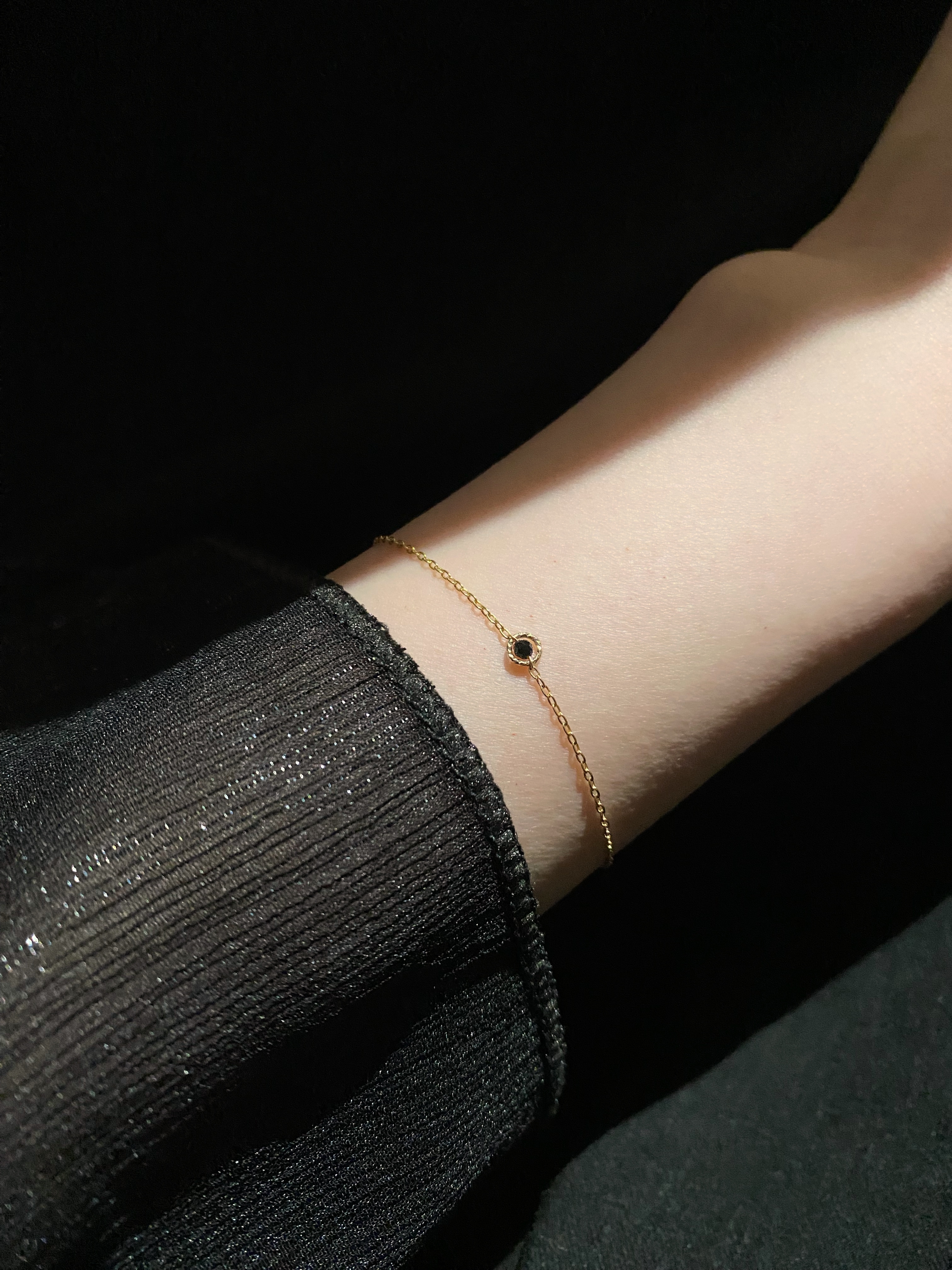 亮亮圈圈黑尖晶手鍊