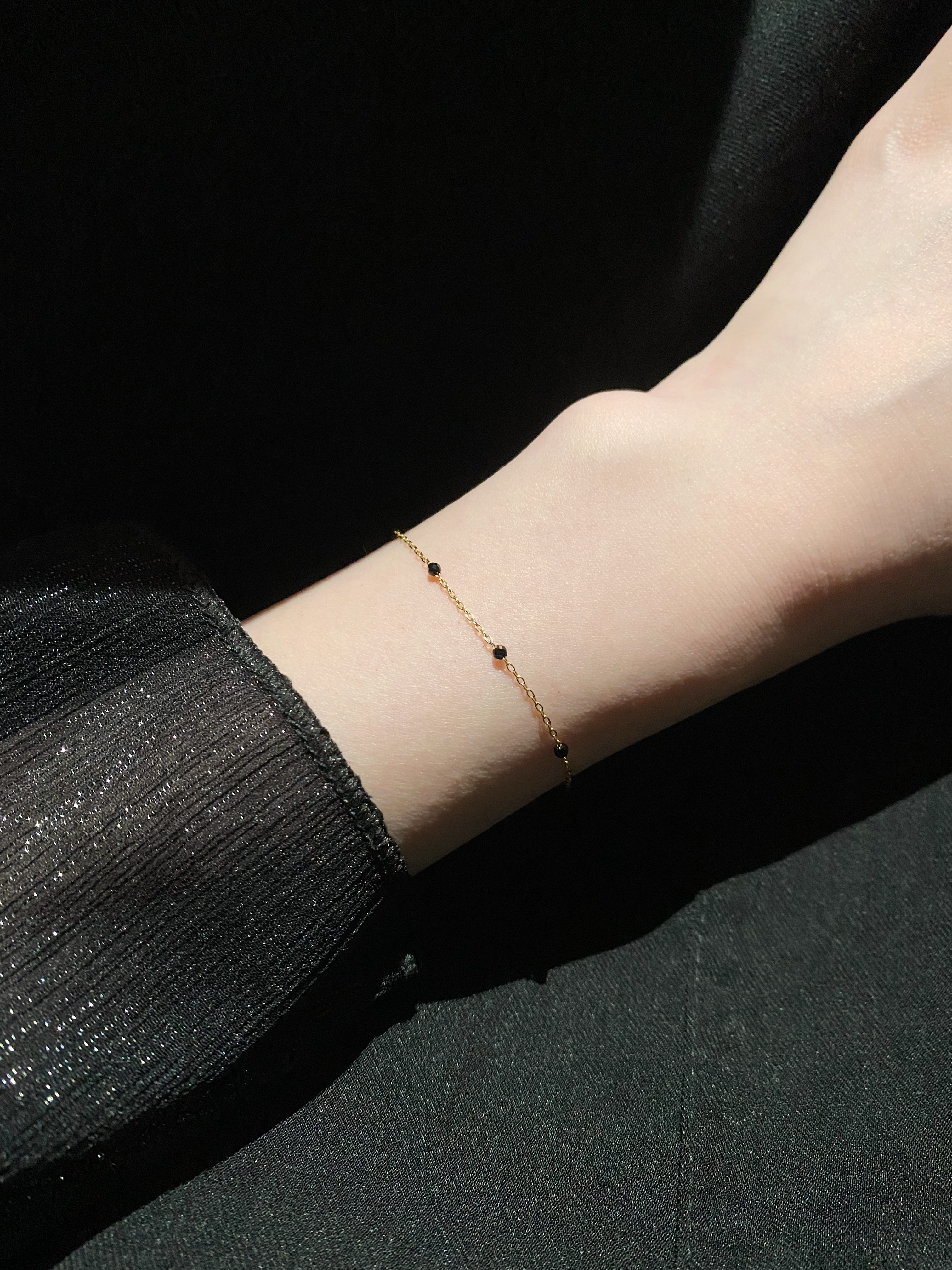 黑尖晶間隔手鍊