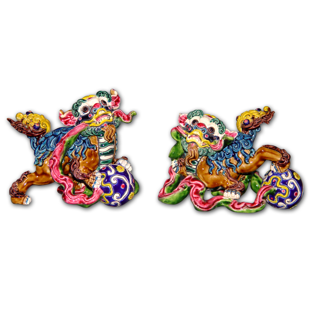 台灣國寶交趾陶｜有球必應對獅 財源滾滾來