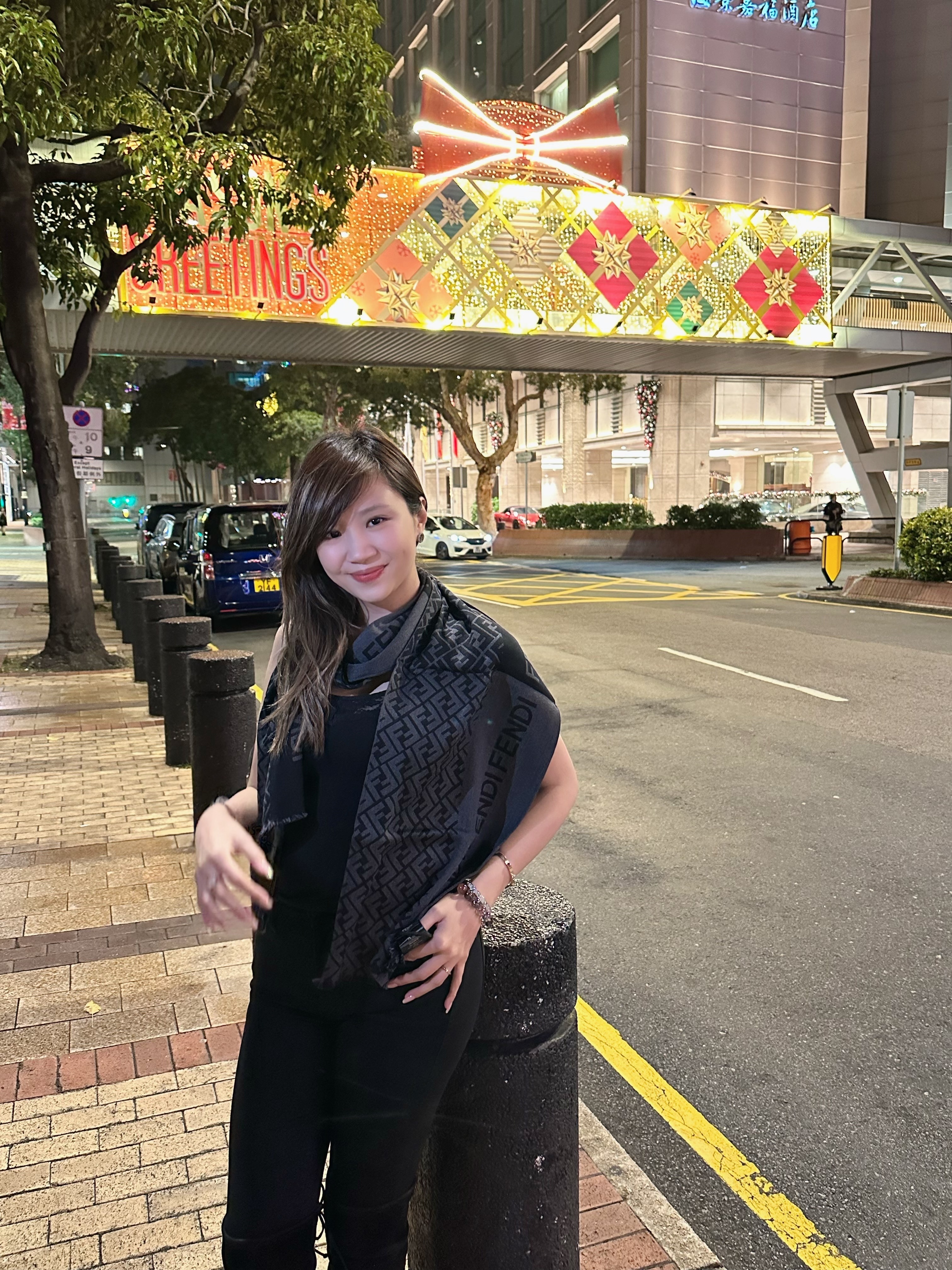 Fendi 黑灰色字母圍巾 FXS124 AIKN - T