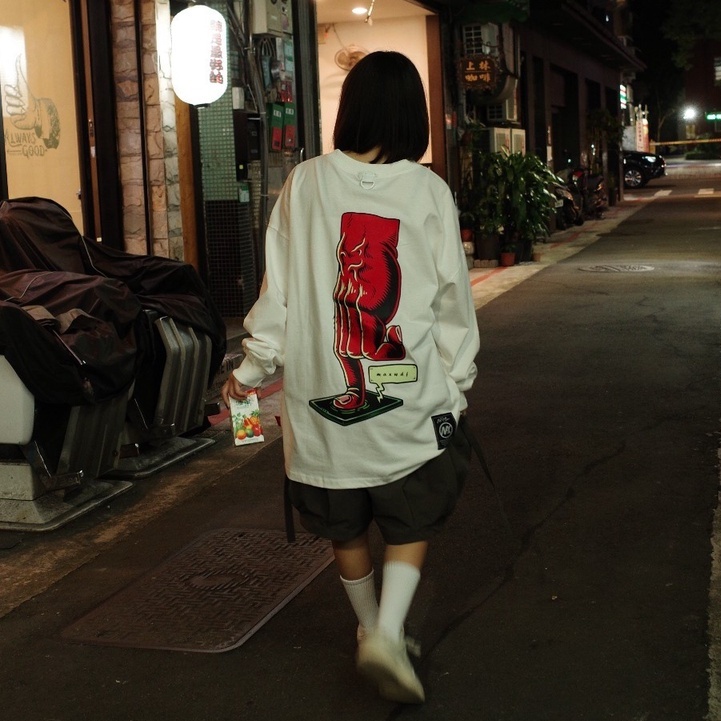 『Always_Good』自爆按鈕 大印花 寬鬆 薄長TEE