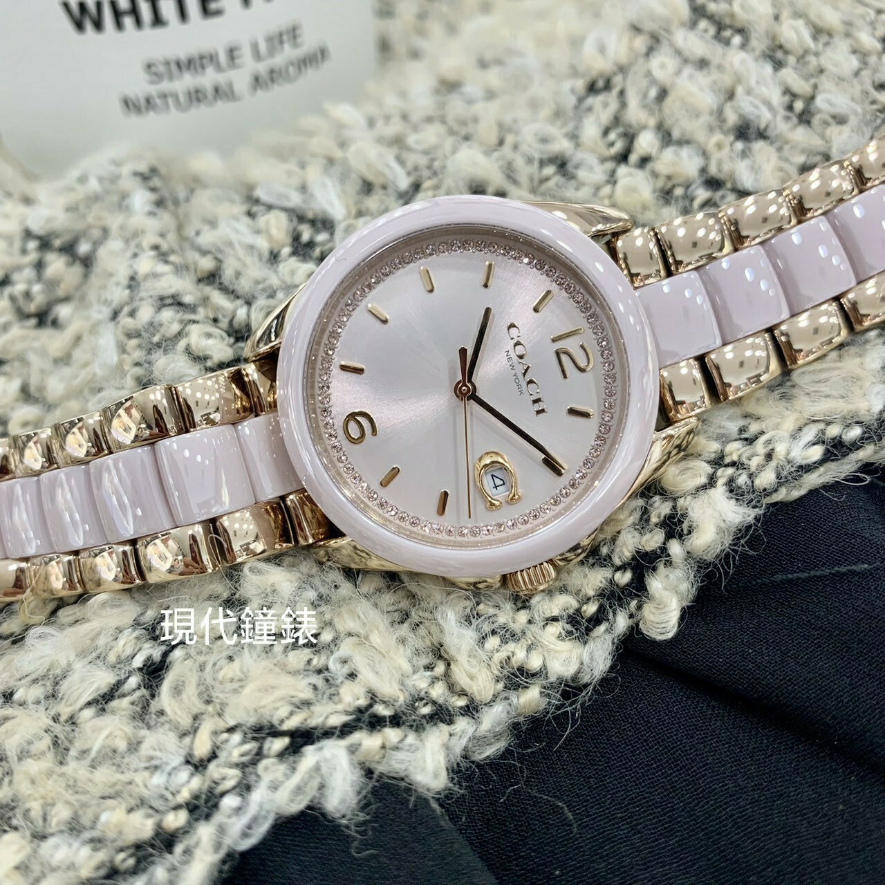 【COACH】優雅陶瓷晶鑽女錶 CO14504188 36mm 現代鐘錶