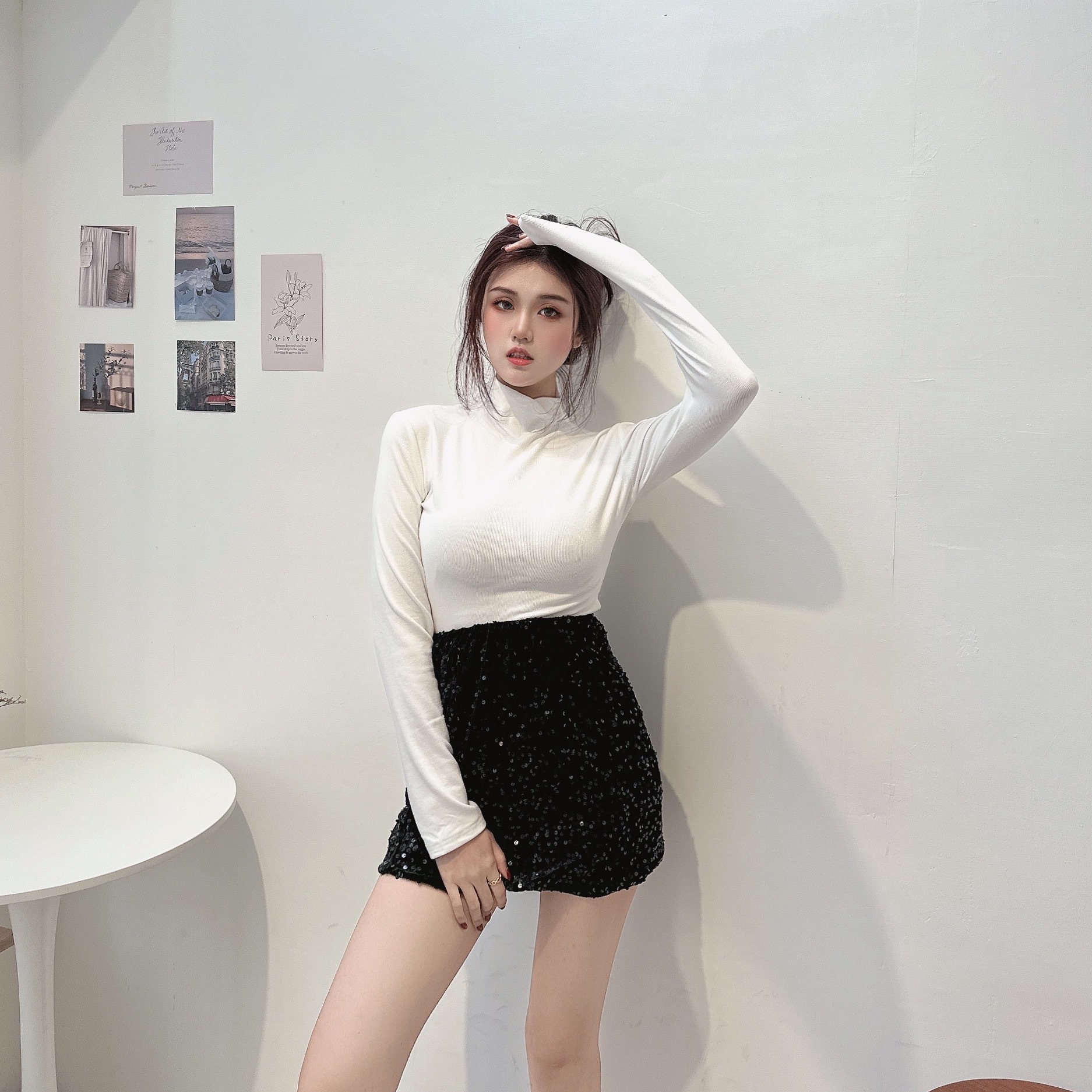 彈性立領純色短版上衣/五色