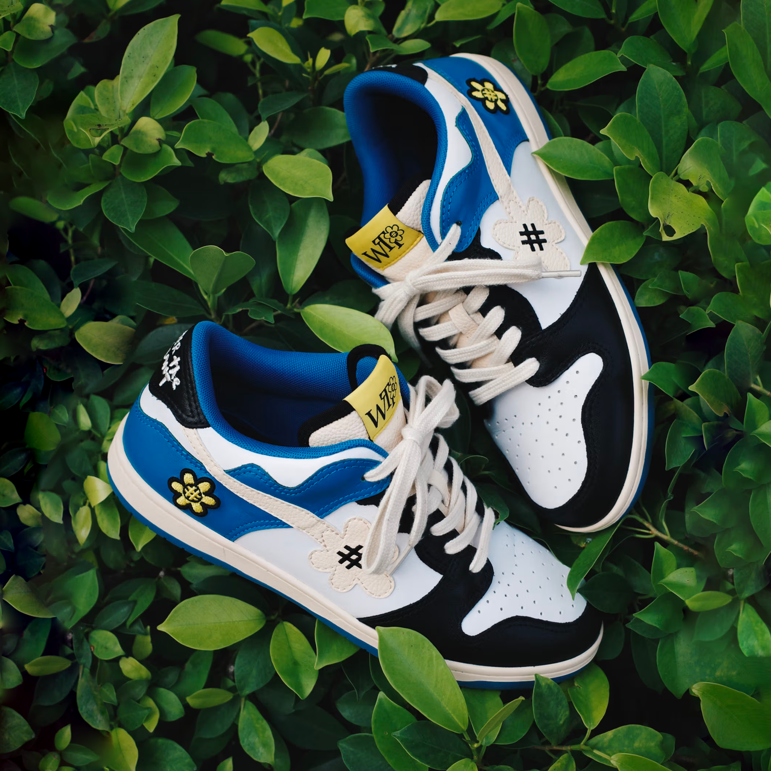 Water The Plant 日本潮流品牌 WTP 小閃電倒勾 藍黑 花花 WTPS1123-93-010