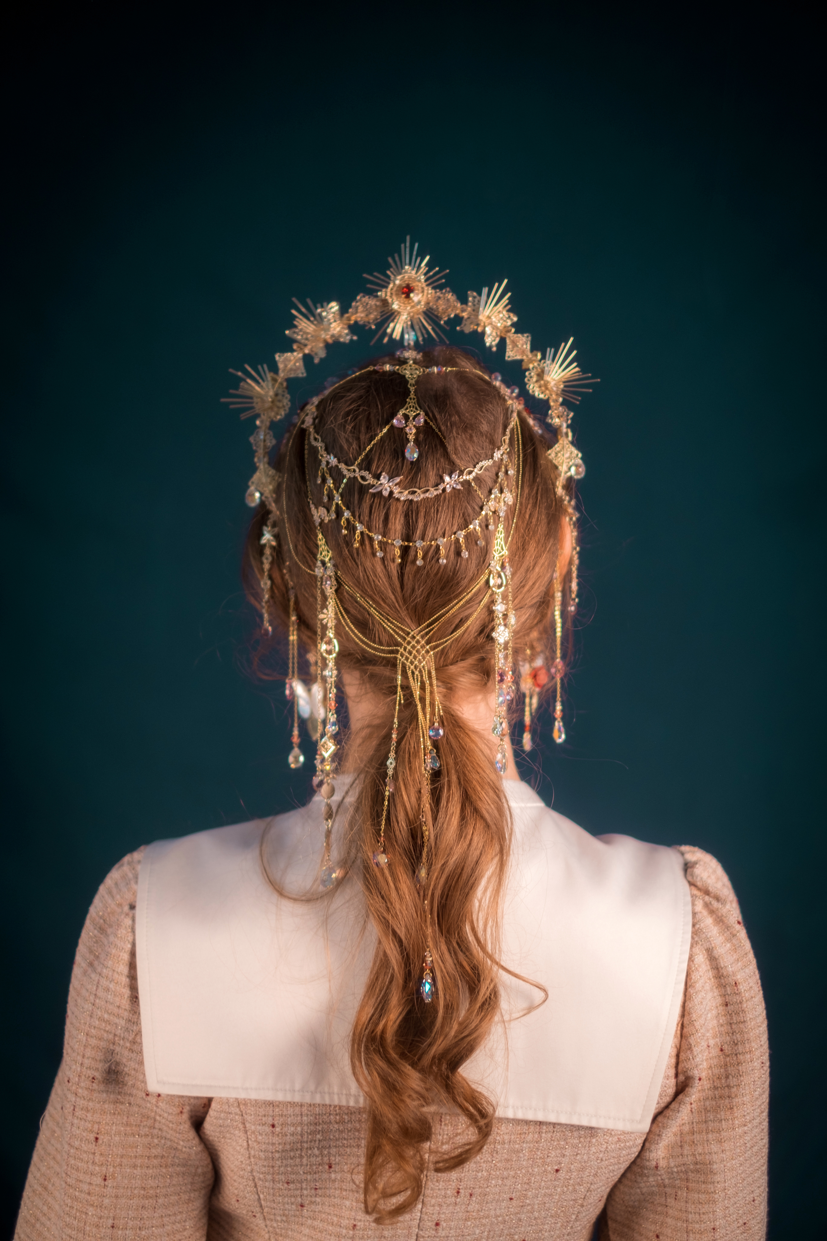 Coronation Day Madame of Roses Crown with Detachable Chain Details