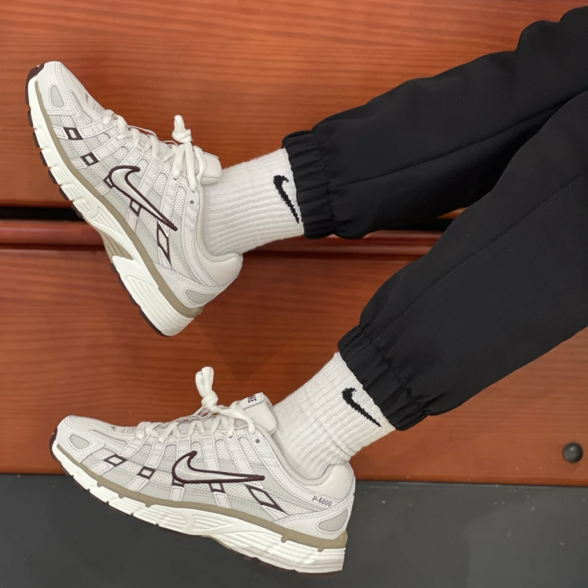 <快速出貨>Nike P-6000 "Bone Sail Phantom" 培茶烏龍 骨白棕 復古慢跑鞋 運動鞋