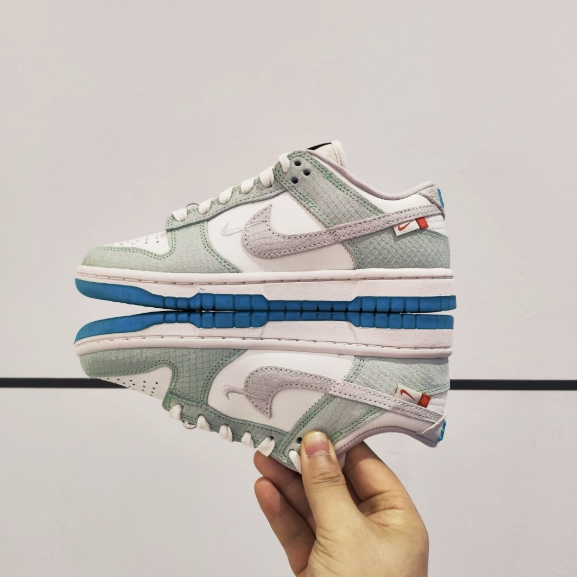 Nike Dunk Low LX "Year of the Dragon" 薄荷冰藍 龍年限定 麟紋 女鞋