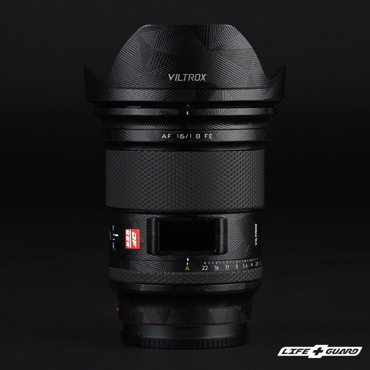 LIFE+GUARD 鏡頭貼膜安裝示意，適用 Viltrox AF 16mm F1.8