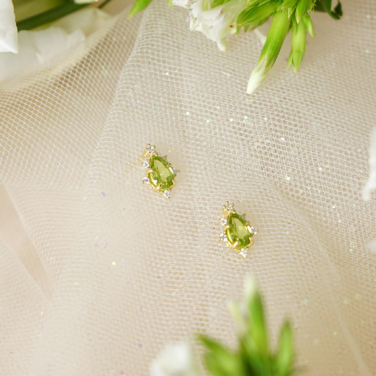 公主的假日野餐 · Ariel – 橄欖石 – 耳環