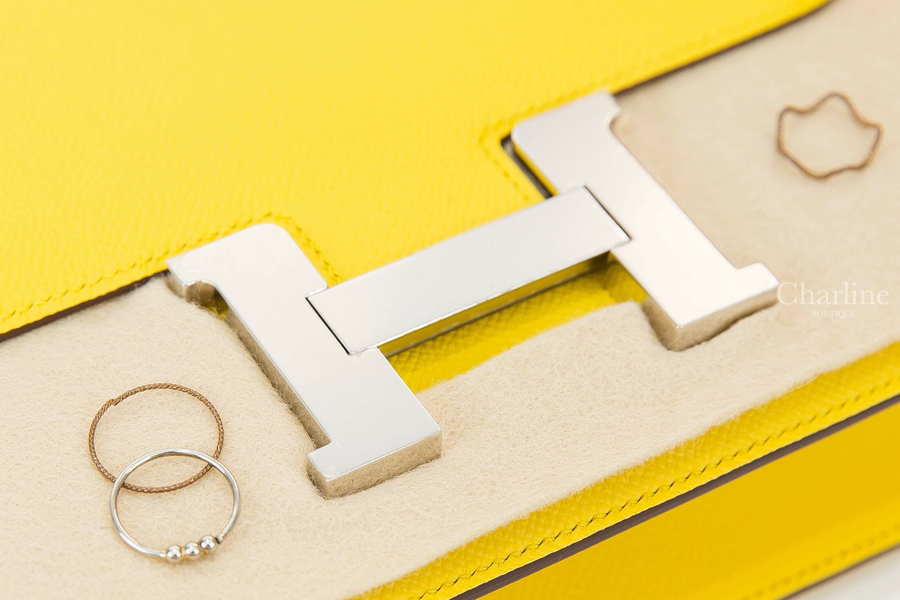 Hermès Constance III 24cm 9O Jaune De Naples Epsom 那不勒斯黃銀釦鏡面款