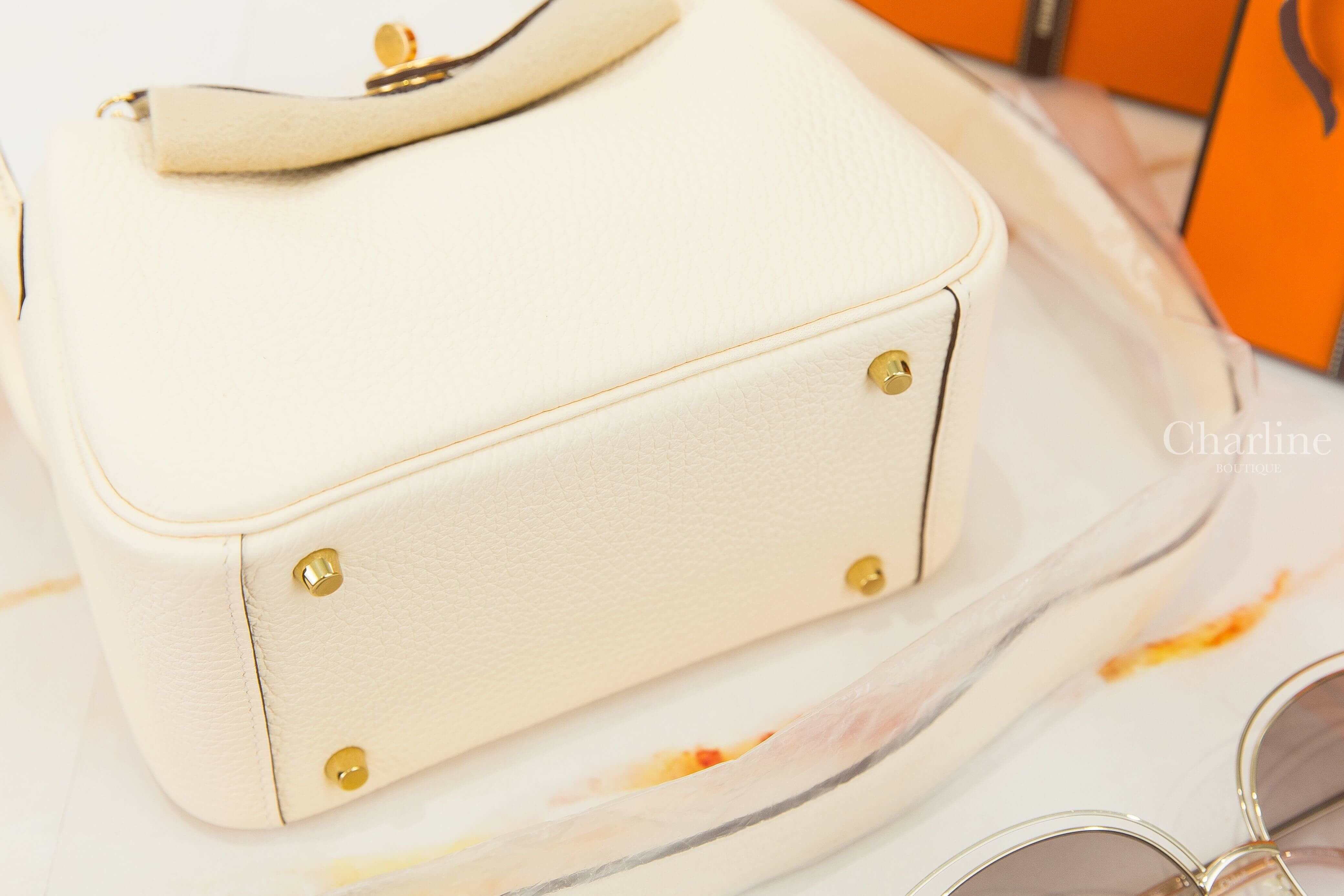 Hermès Lindy Mini I2 Nata Taurillon Clemence U刻奶油白金釦-Charline Boutique 精品代購
