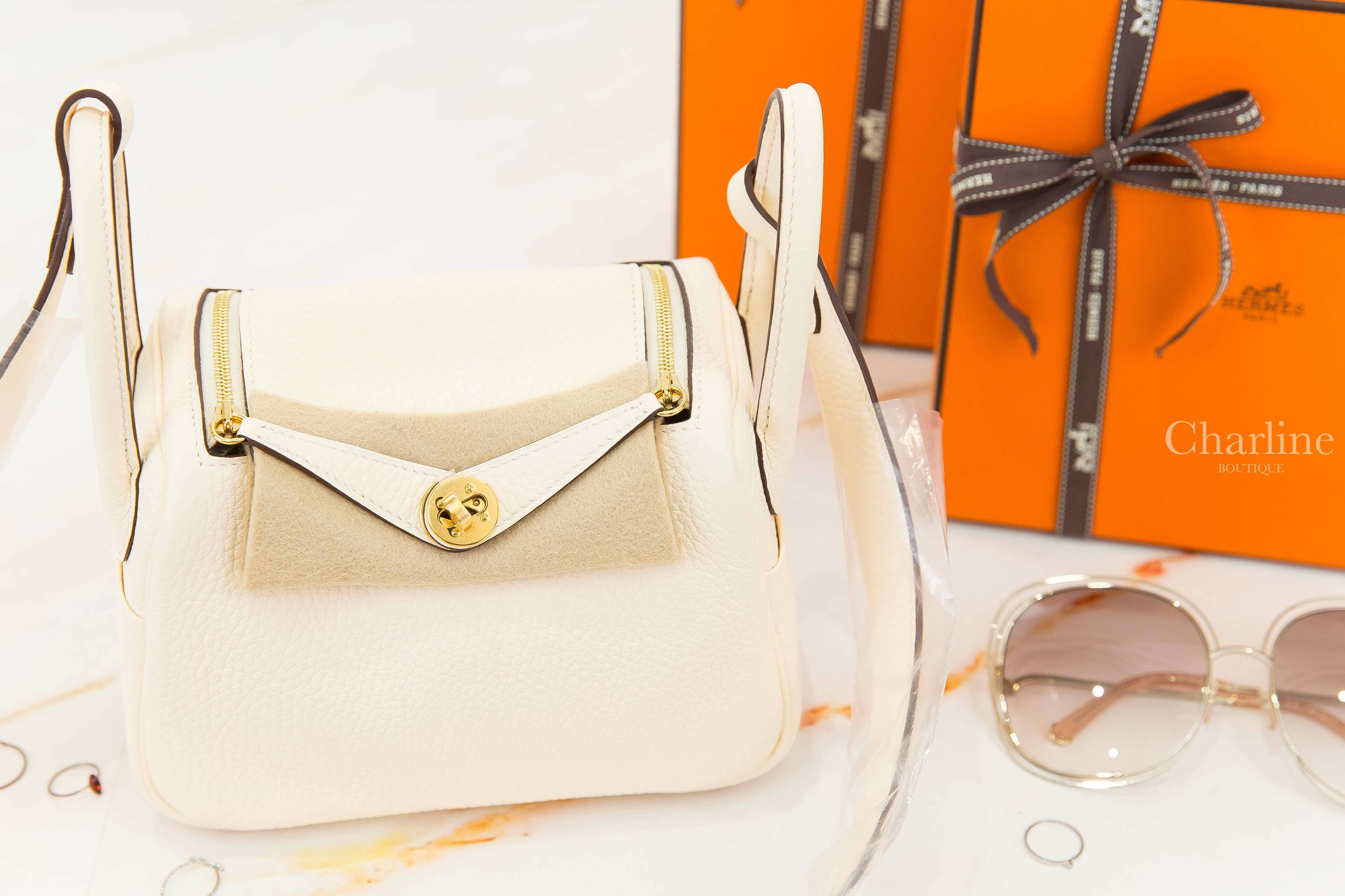 Hermès Lindy Mini I2 Nata Taurillon Clemence 奶油白金釦
