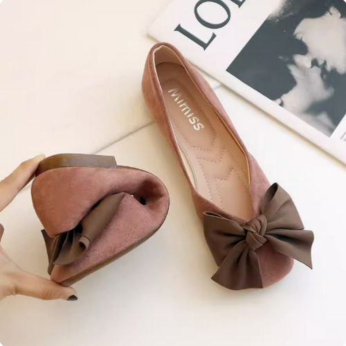 Flat square toe shoes