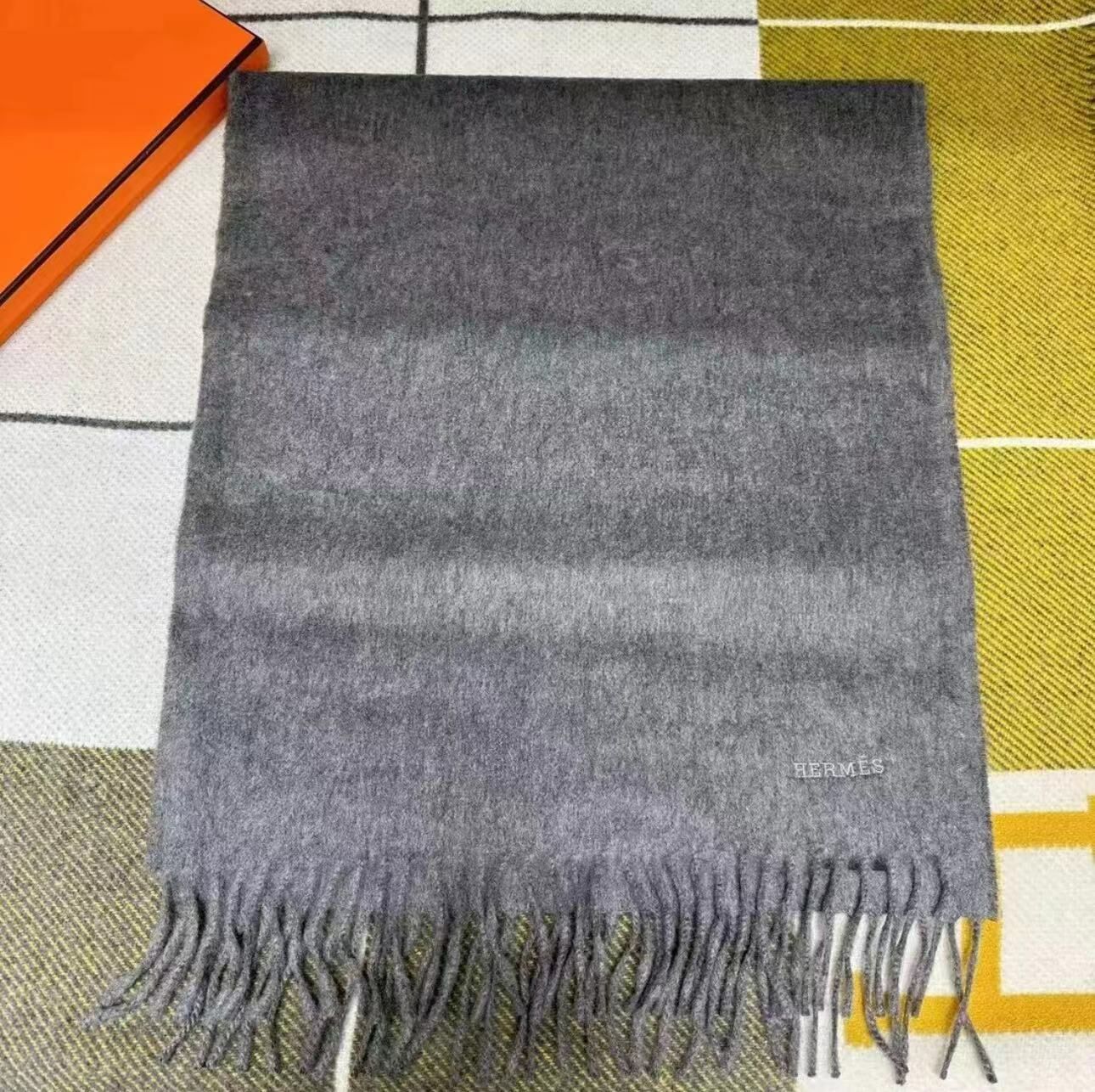 Hermes 深灰色羊絨圍巾 160x40 -M