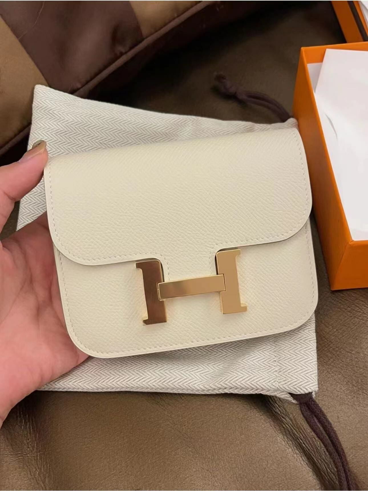 Hermes Constance slim 白玫瑰金扣 -M
