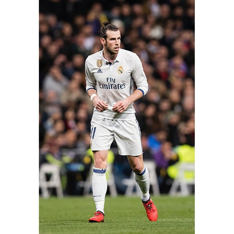 2016 Real Madrid Home Official Nameset  11 BALE