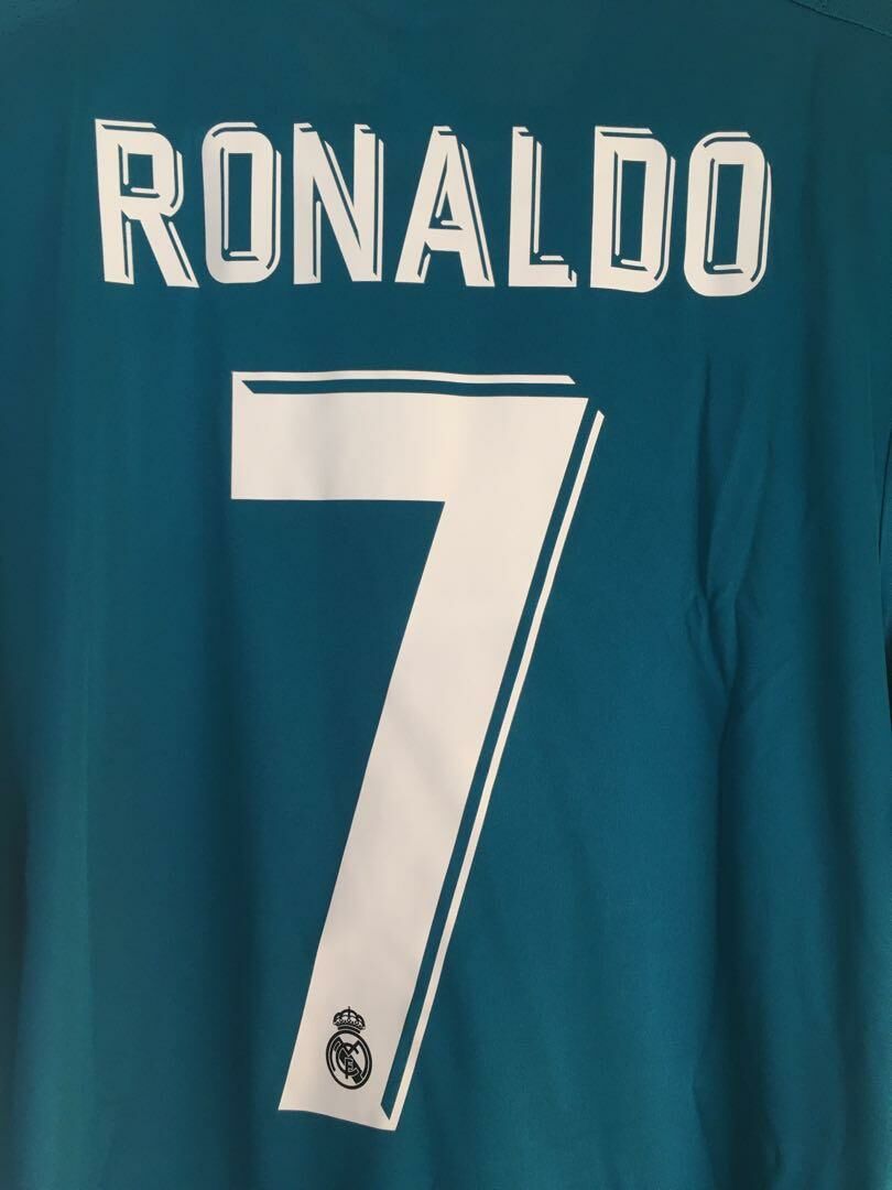 2017 Real Madrid Away Official Nameset  7 RONALDO