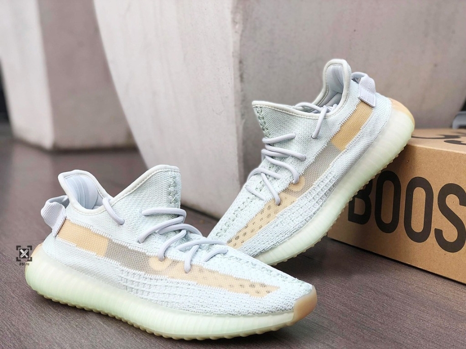 Adidas Yeezy Boost 350 V2 Hyperspace 哈蜜瓜 EG7491