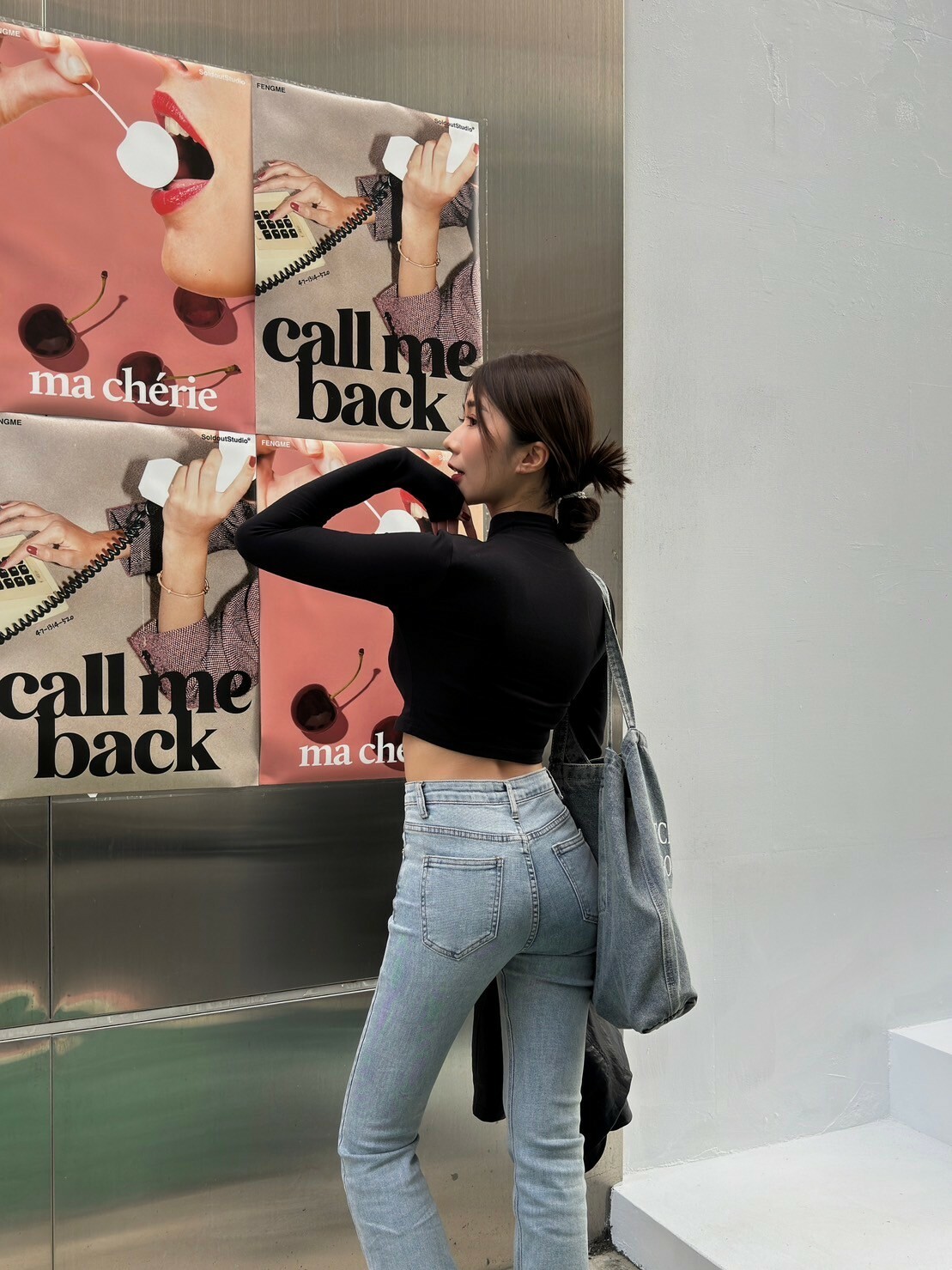 -3KG高腰長腿微喇叭牛仔褲(淺藍)