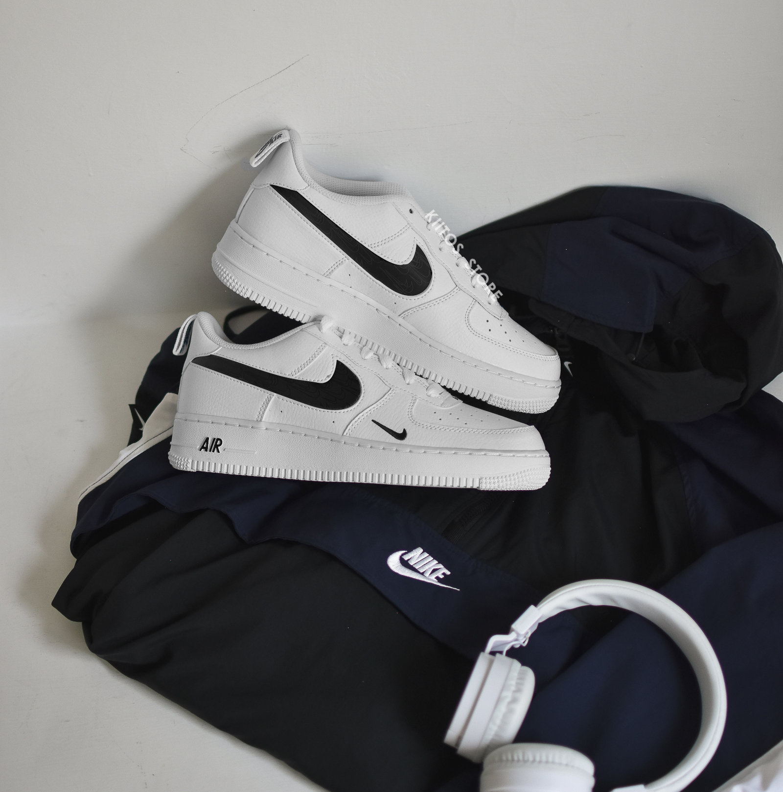 Nike Air Force 1 '07 LV8 GS 黑白 刺繡 反光 FV7020-100